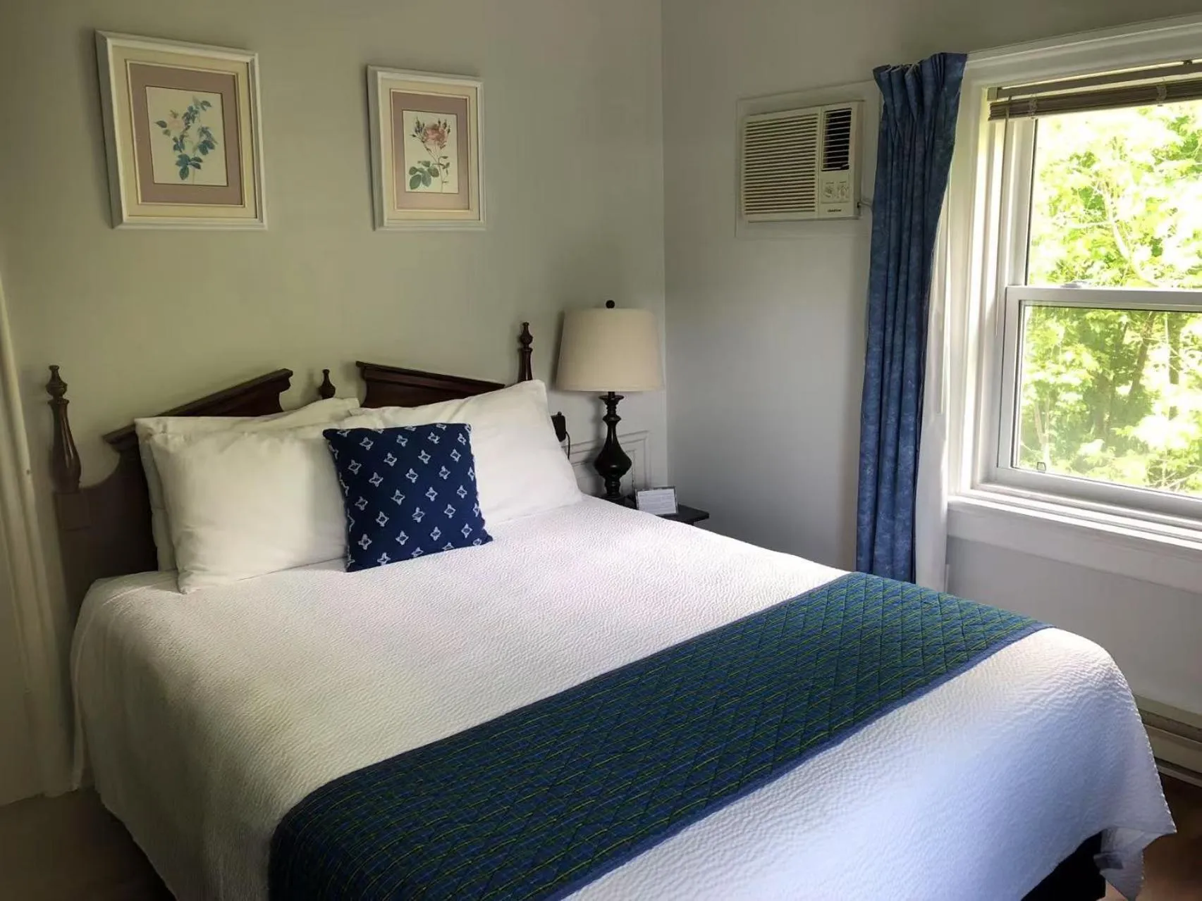 Bedroom, Bed in Braeside Country Inn