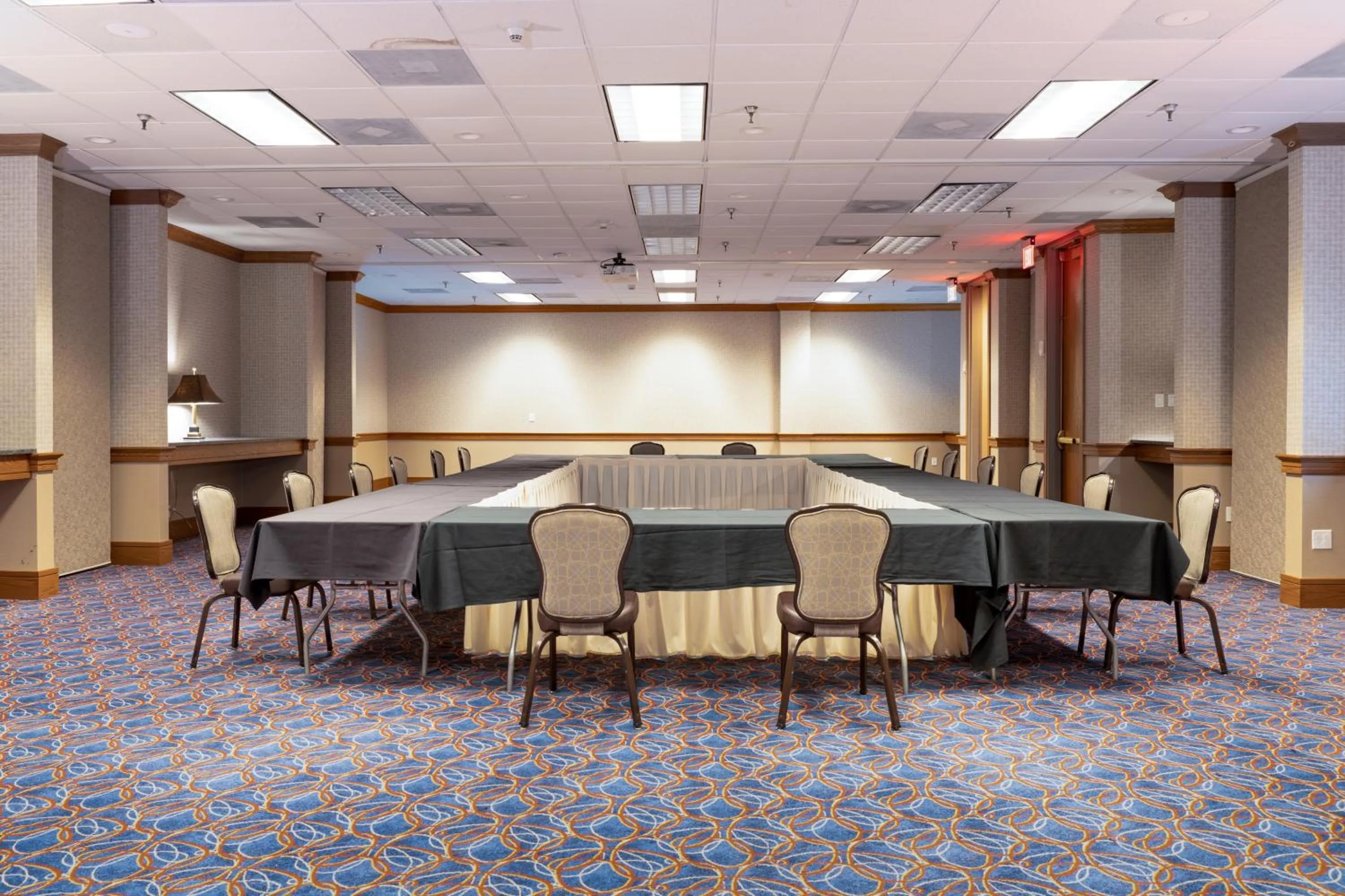 Meeting/conference room in MCM Eleganté Hotel & Conference Center