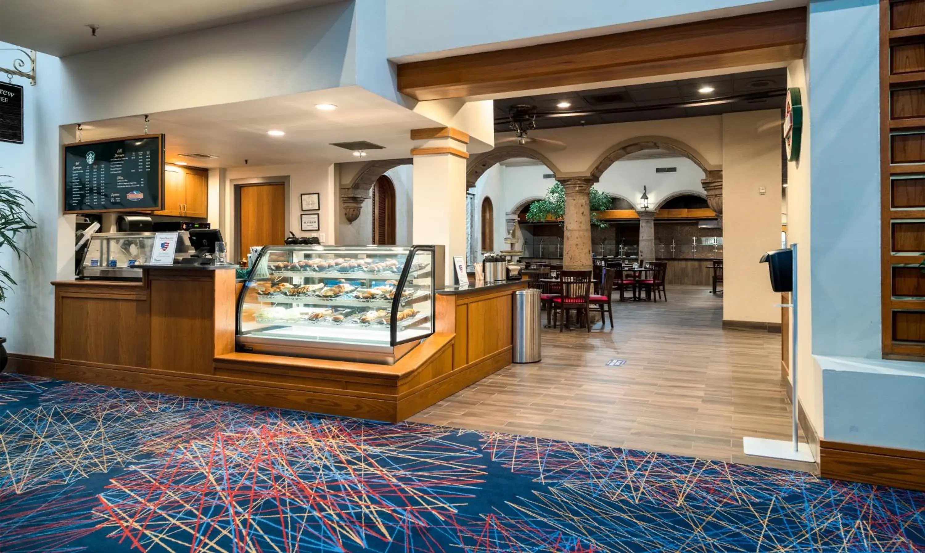 Restaurant/places to eat in MCM Eleganté Hotel & Conference Center Restaurant/places to eat in MCM Eleganté Hotel & Conference Center