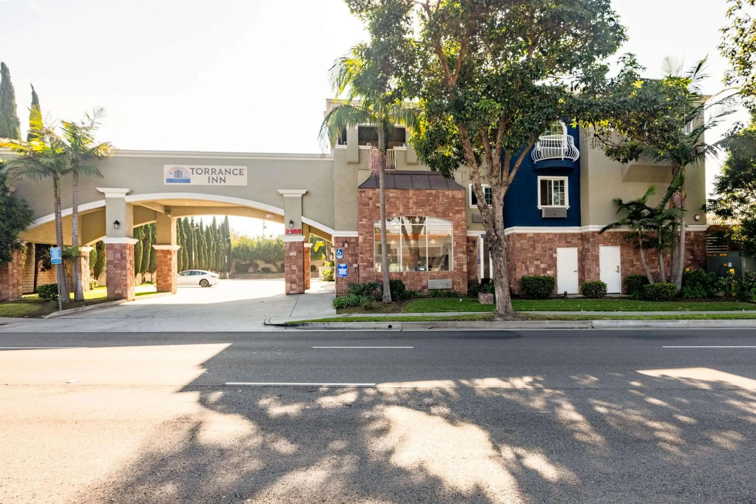 Property building in Torrance Inn LAX Airport Area