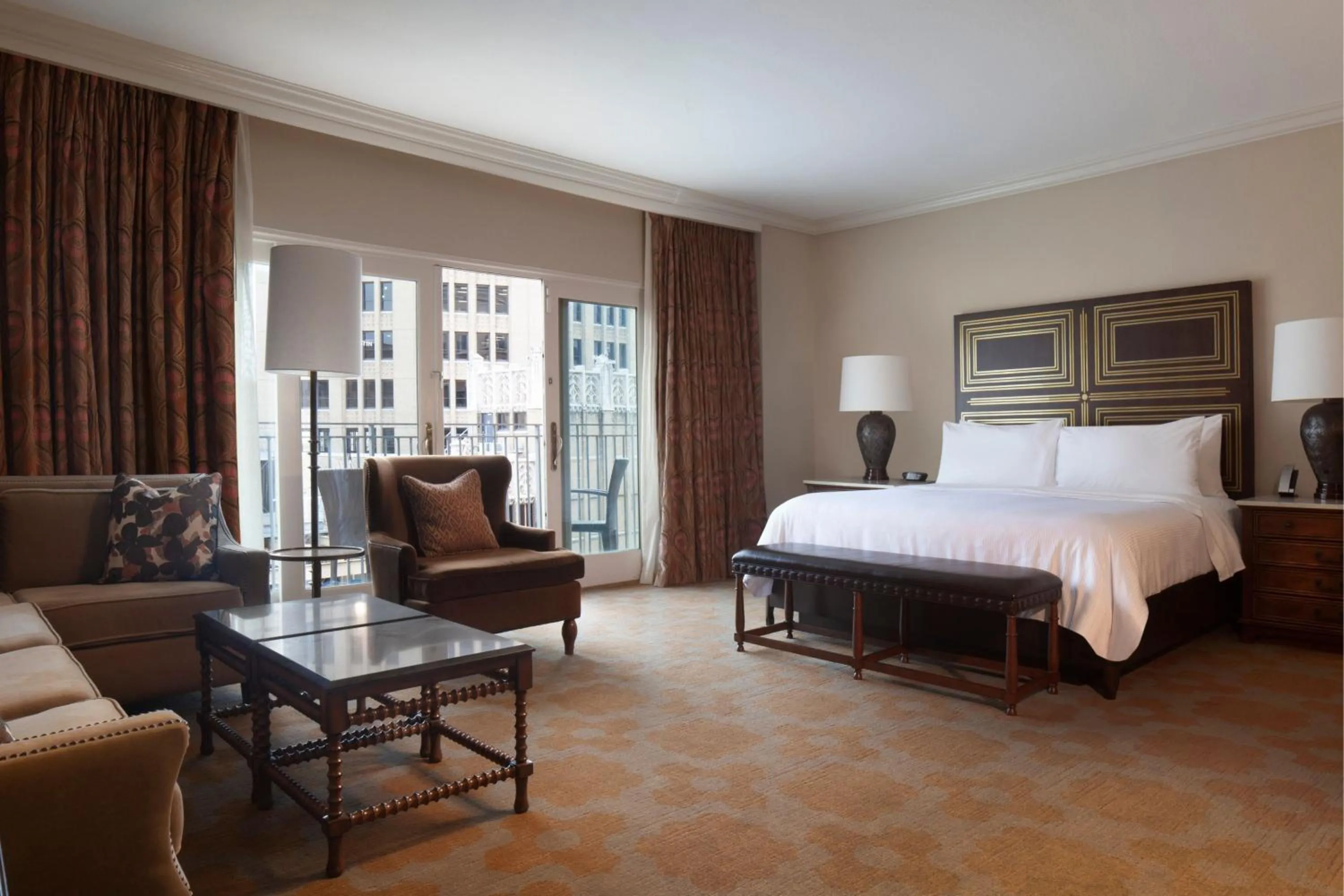 Bedroom, Bed in The Westin Riverwalk, San Antonio
