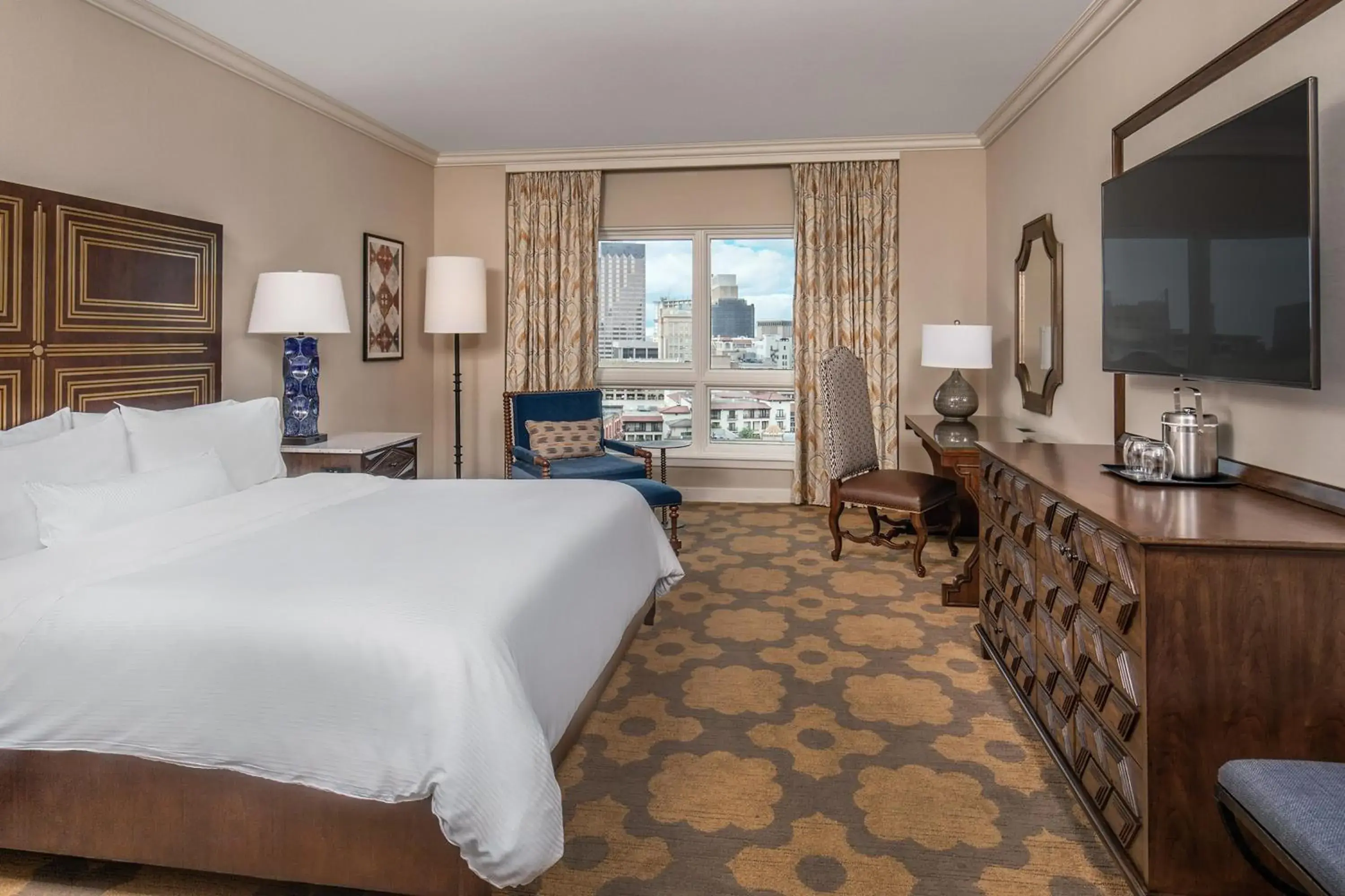 Traditional King, Guest room, 1 King, City view in The Westin Riverwalk, San Antonio Traditional King, Guest room, 1 King, City view in The Westin Riverwalk, San Antonio