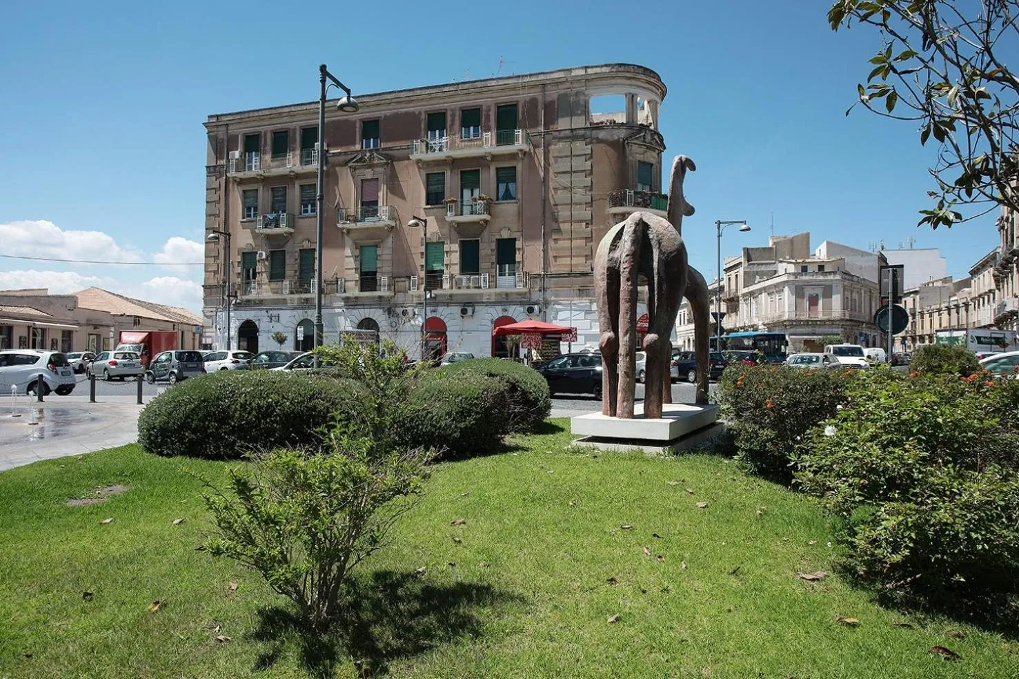 Street view in Sikuli e Sikani