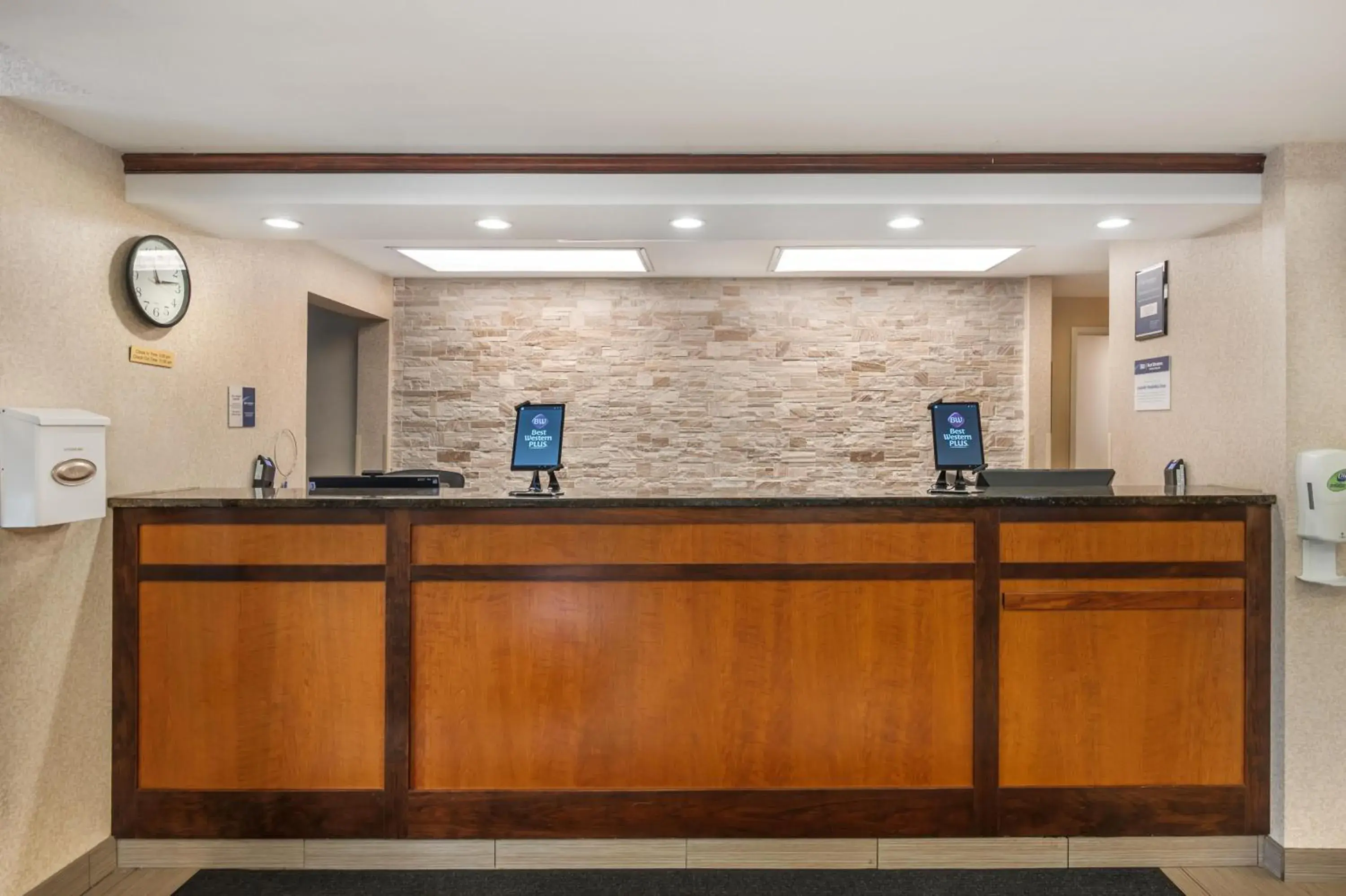 Lobby or reception in Best Western Plus Boulder Louisville Lobby or reception in Best Western Plus Boulder Louisville