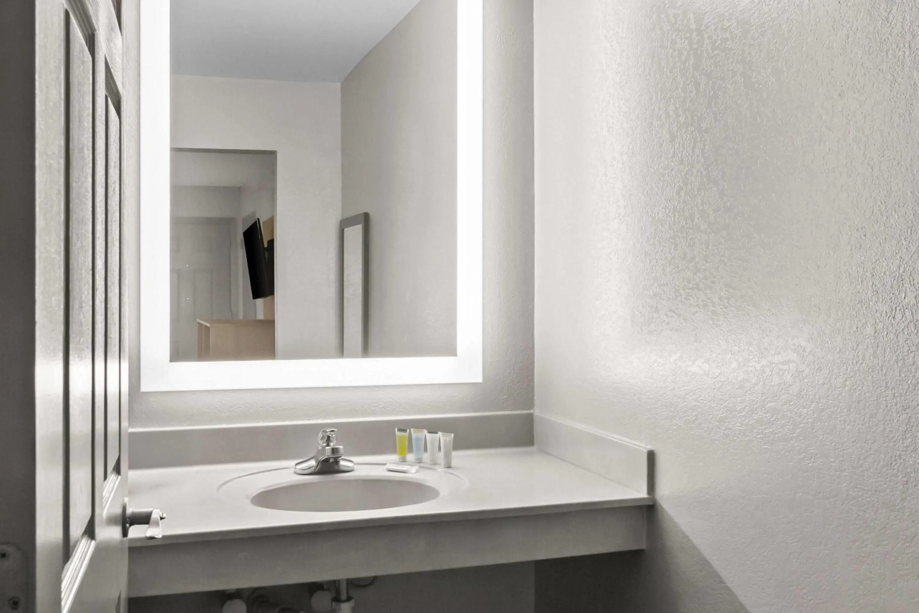 Shower in Days Inn by Wyndham Ocean Springs