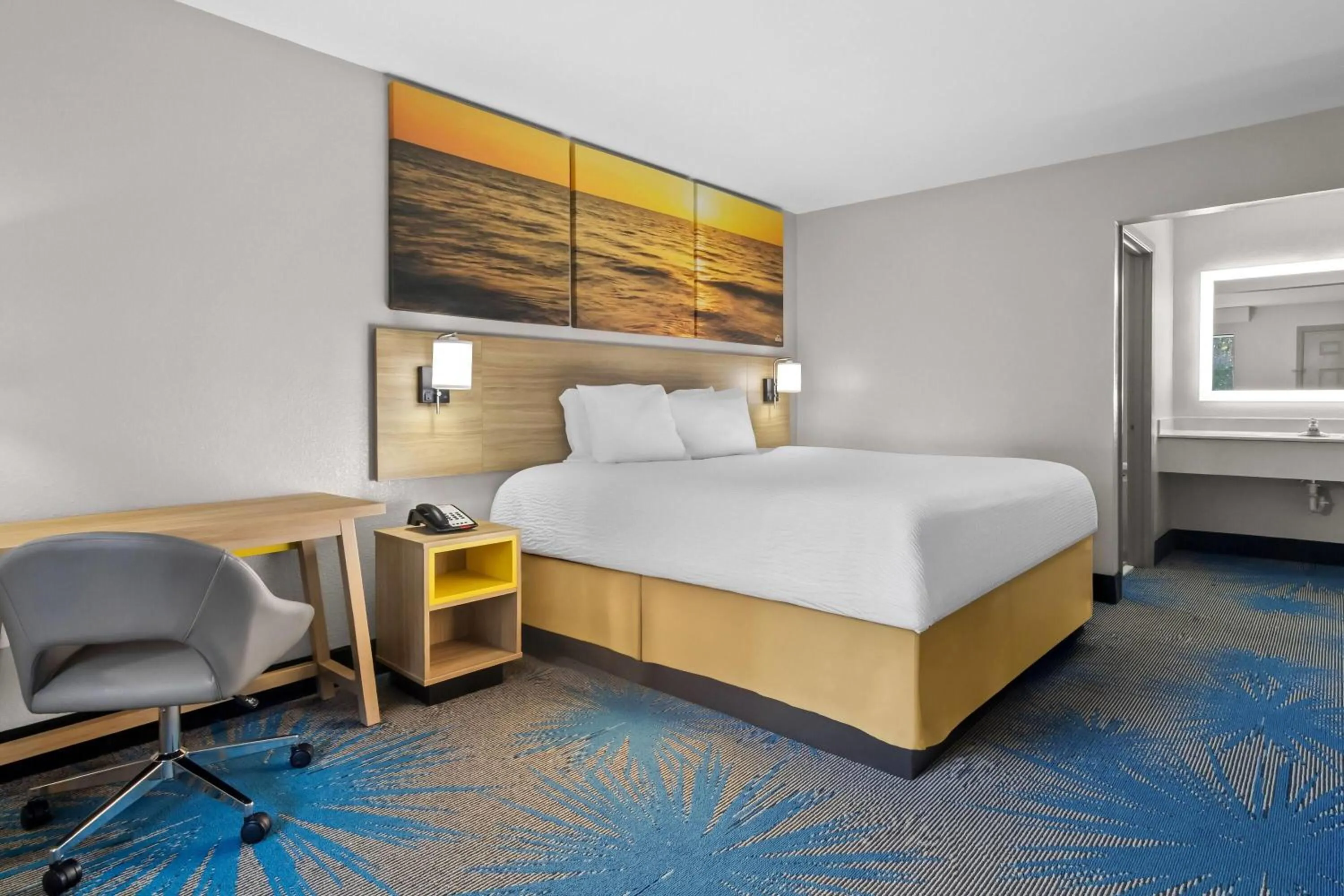 Bed in Days Inn by Wyndham Ocean Springs