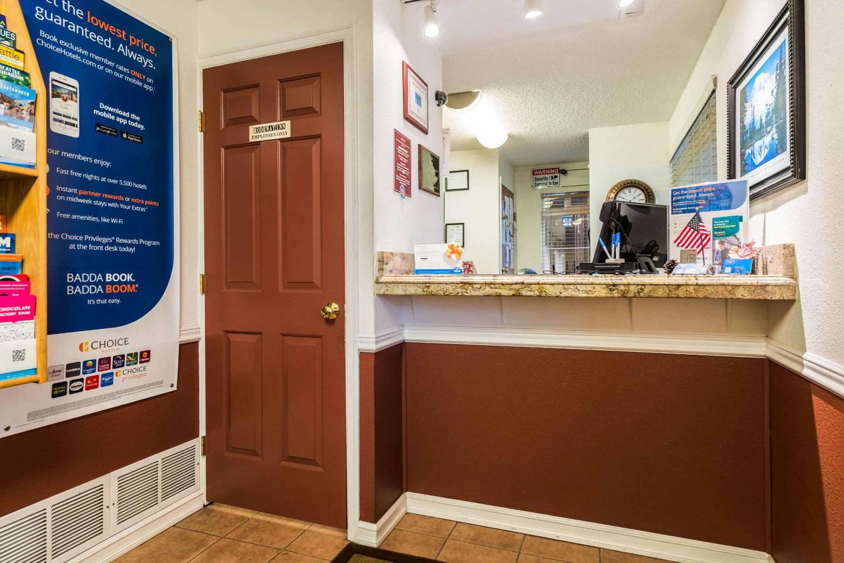 Lobby or reception in Rodeway Inn Enumclaw Mount Rainier-Crystal Mountain Area