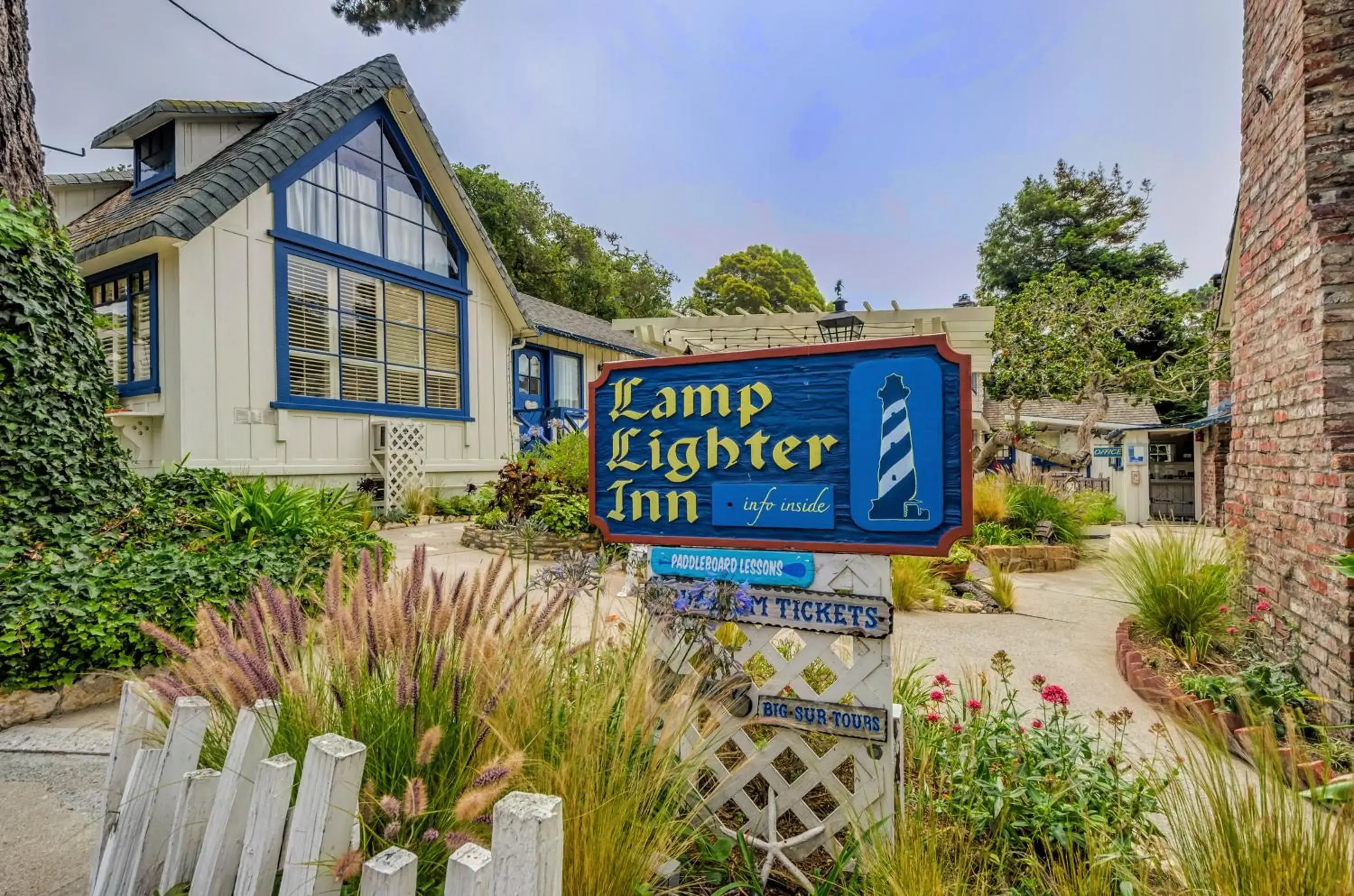 Lamp Lighter Inn and Sunset Suites Lamp Lighter Inn and Sunset Suites