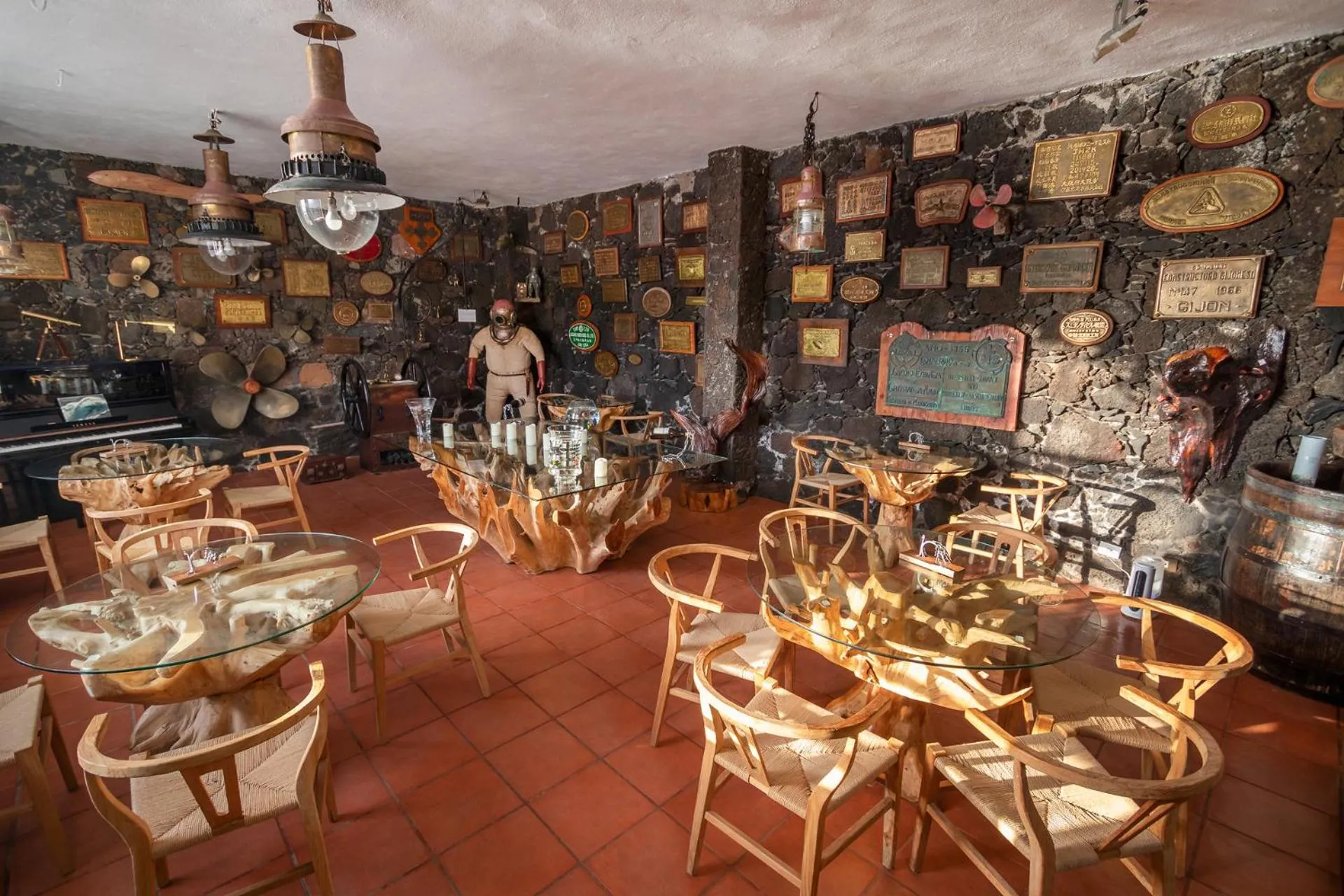 Restaurant/places to eat in Hotel Puntagrande