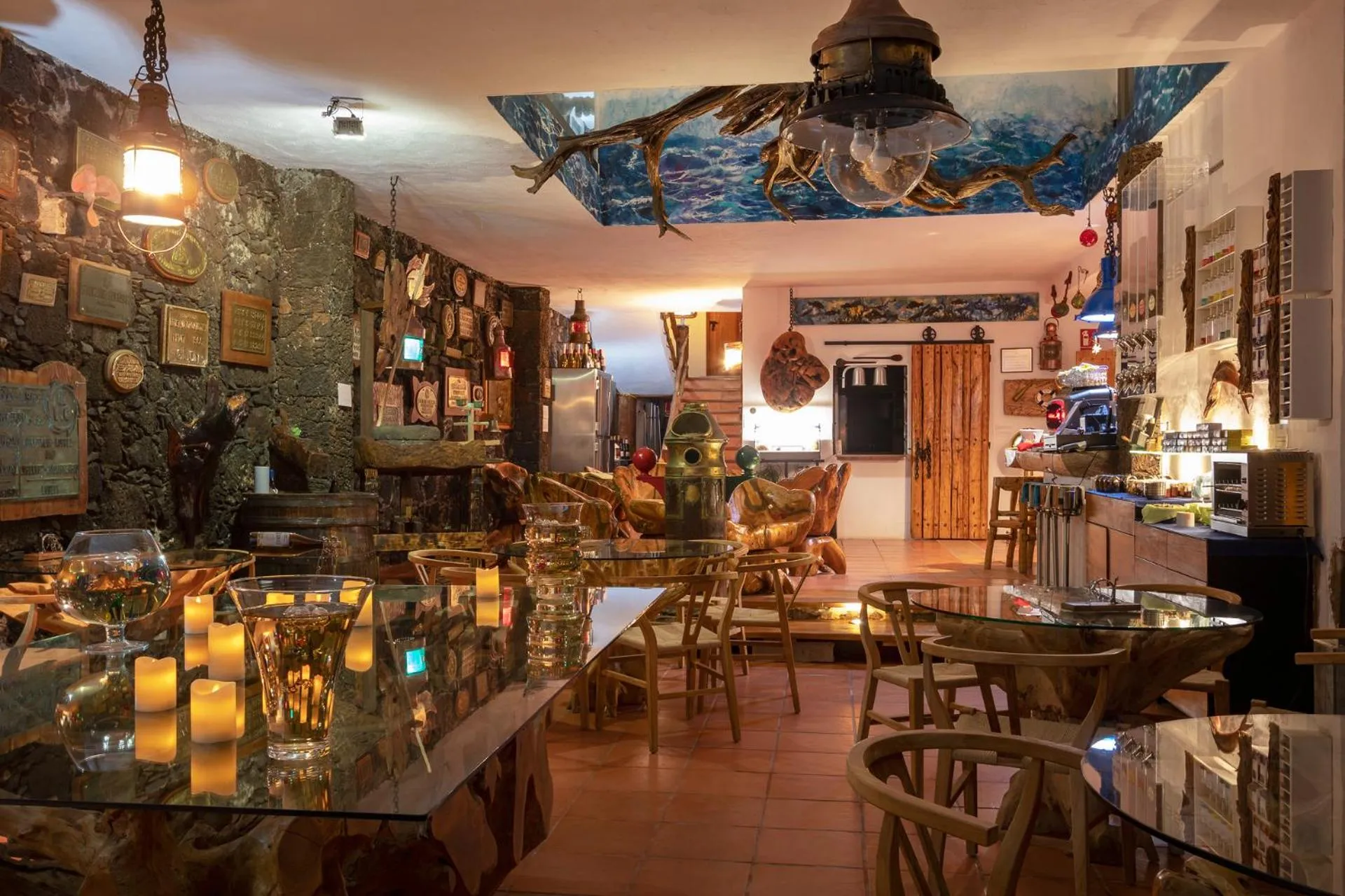 Restaurant/places to eat in Hotel Puntagrande