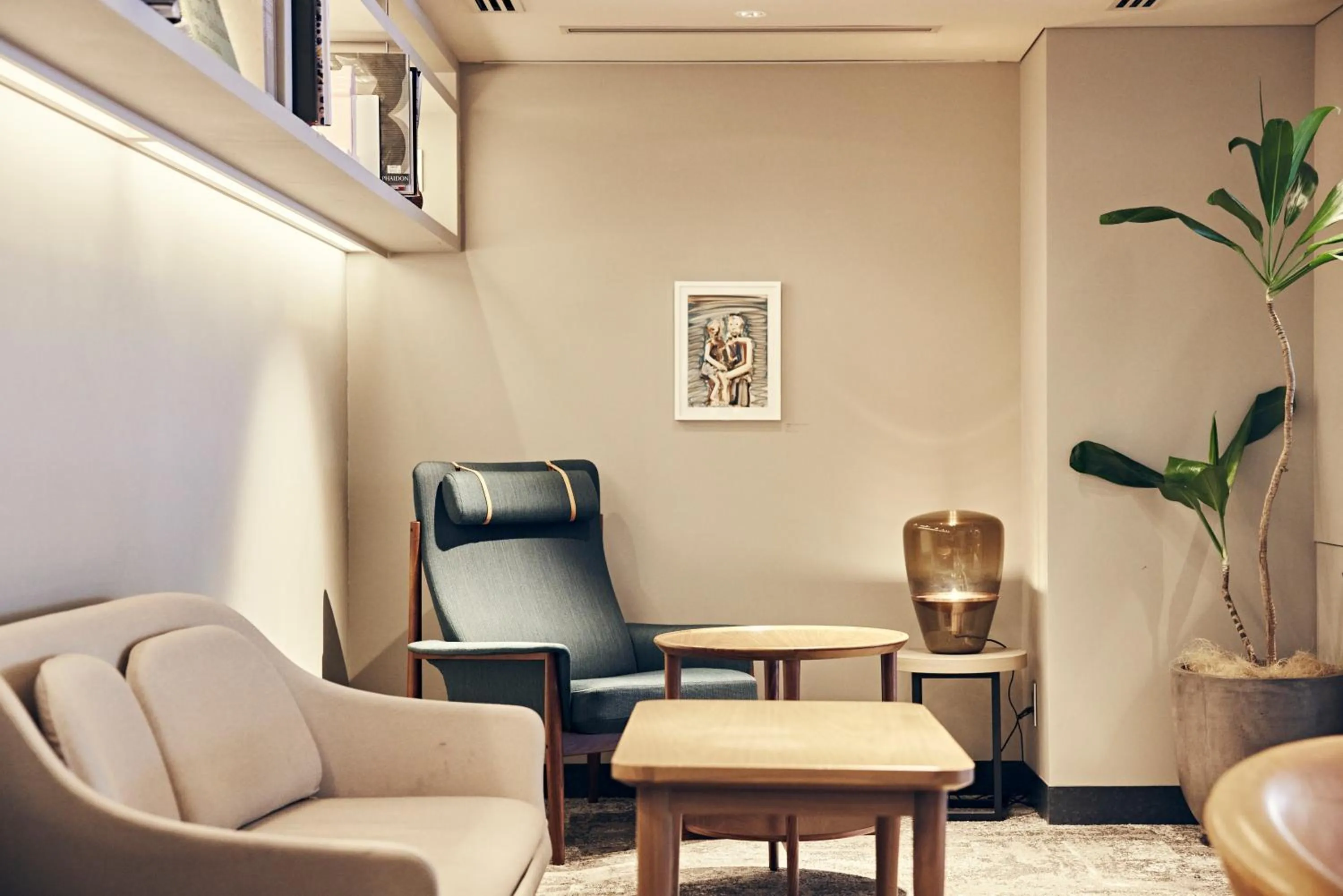 Lounge or bar in NOHGA HOTEL UENO TOKYO