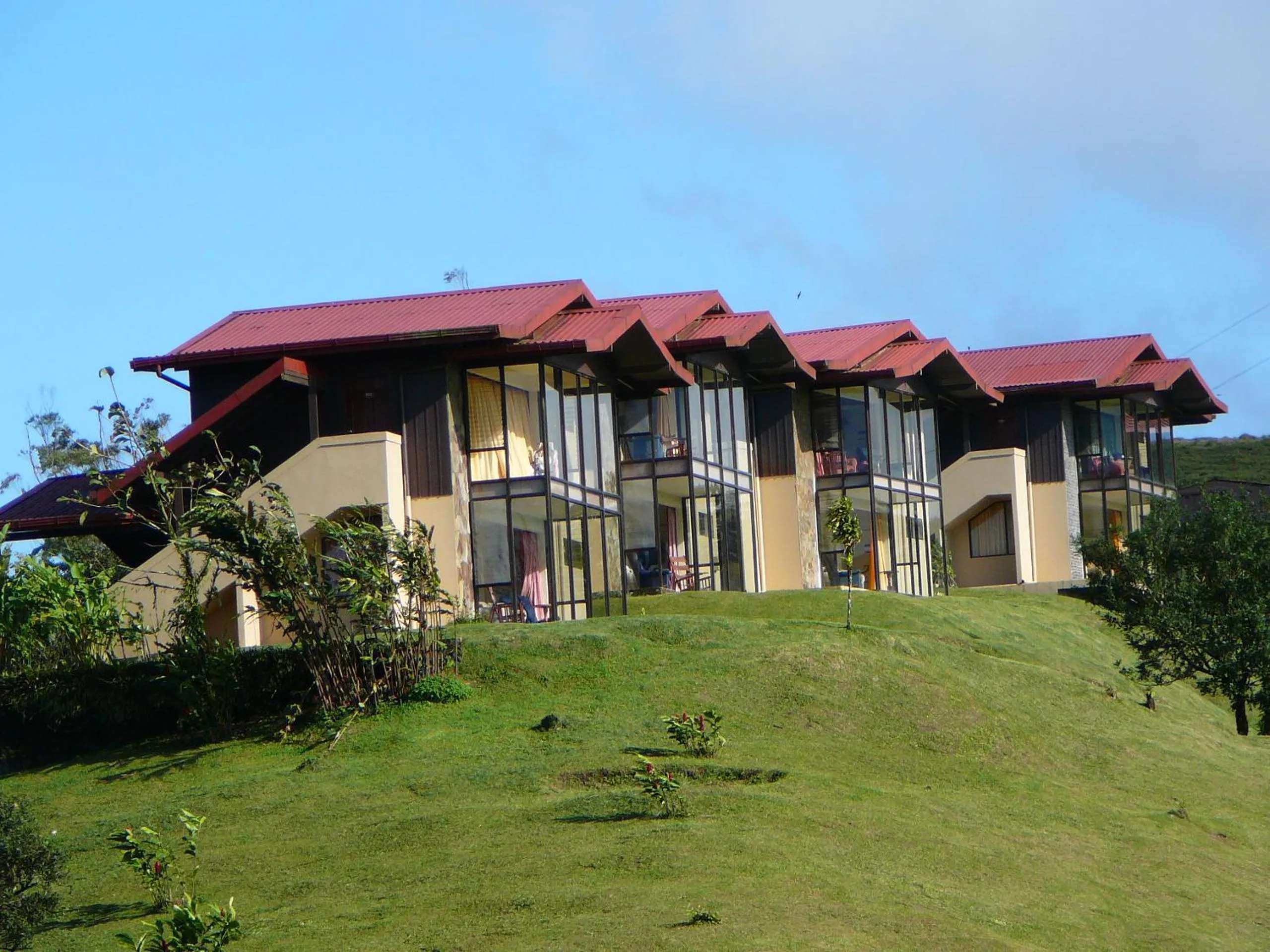 Property building in Hotel Arenal Lodge
