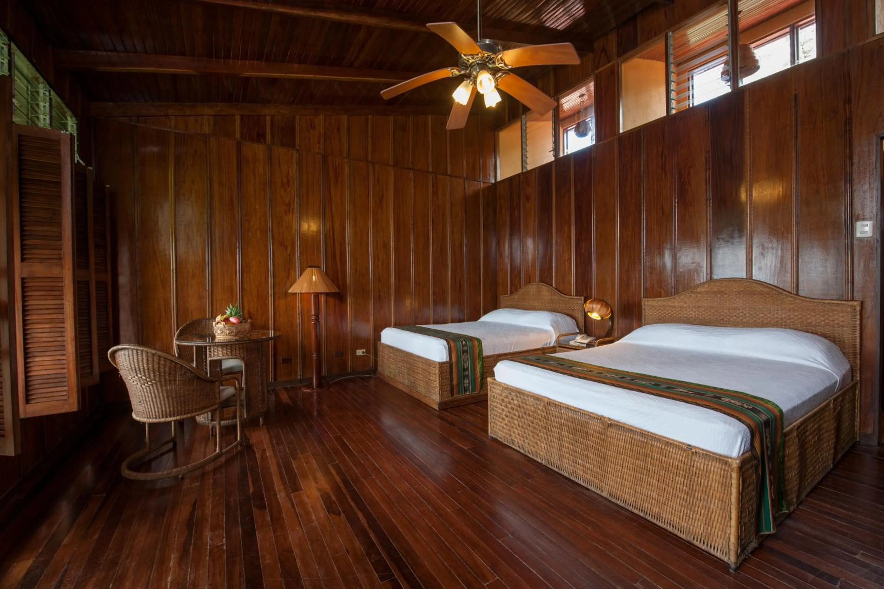 Bedroom, Bed in Hotel Arenal Lodge