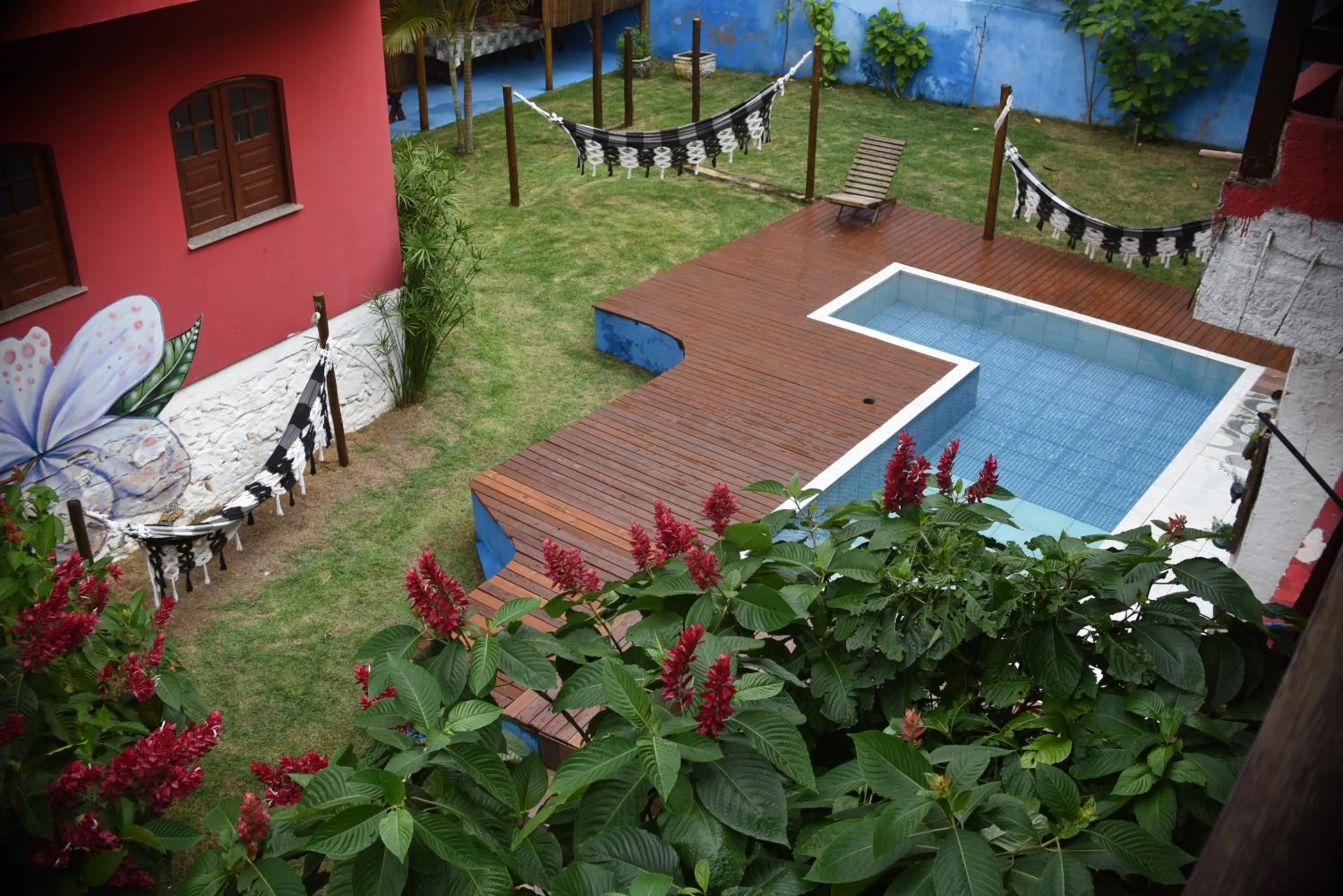 Pico das Praias Suites
