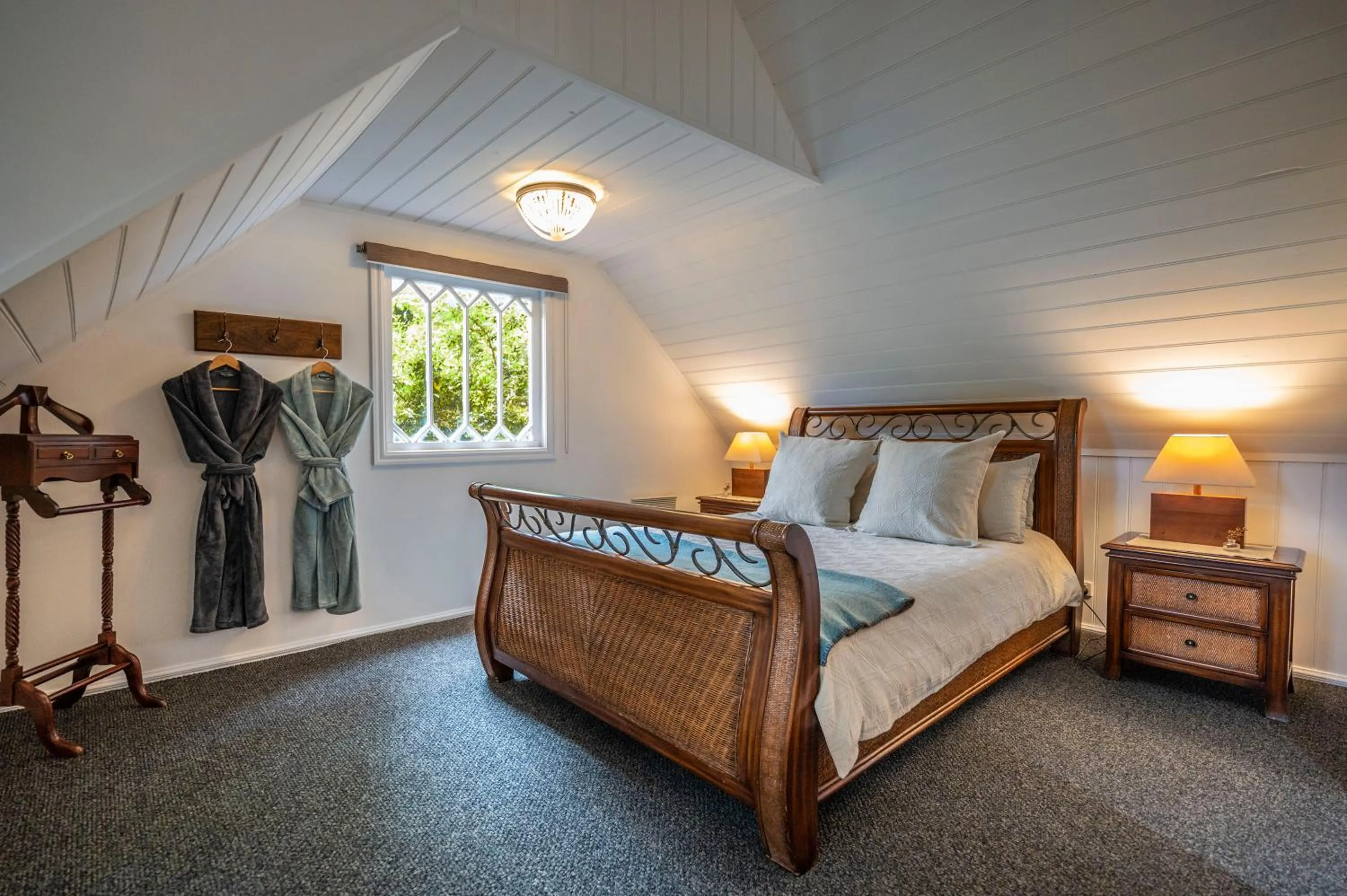 Wild Orchid Olinda Private Luxury Cottage
