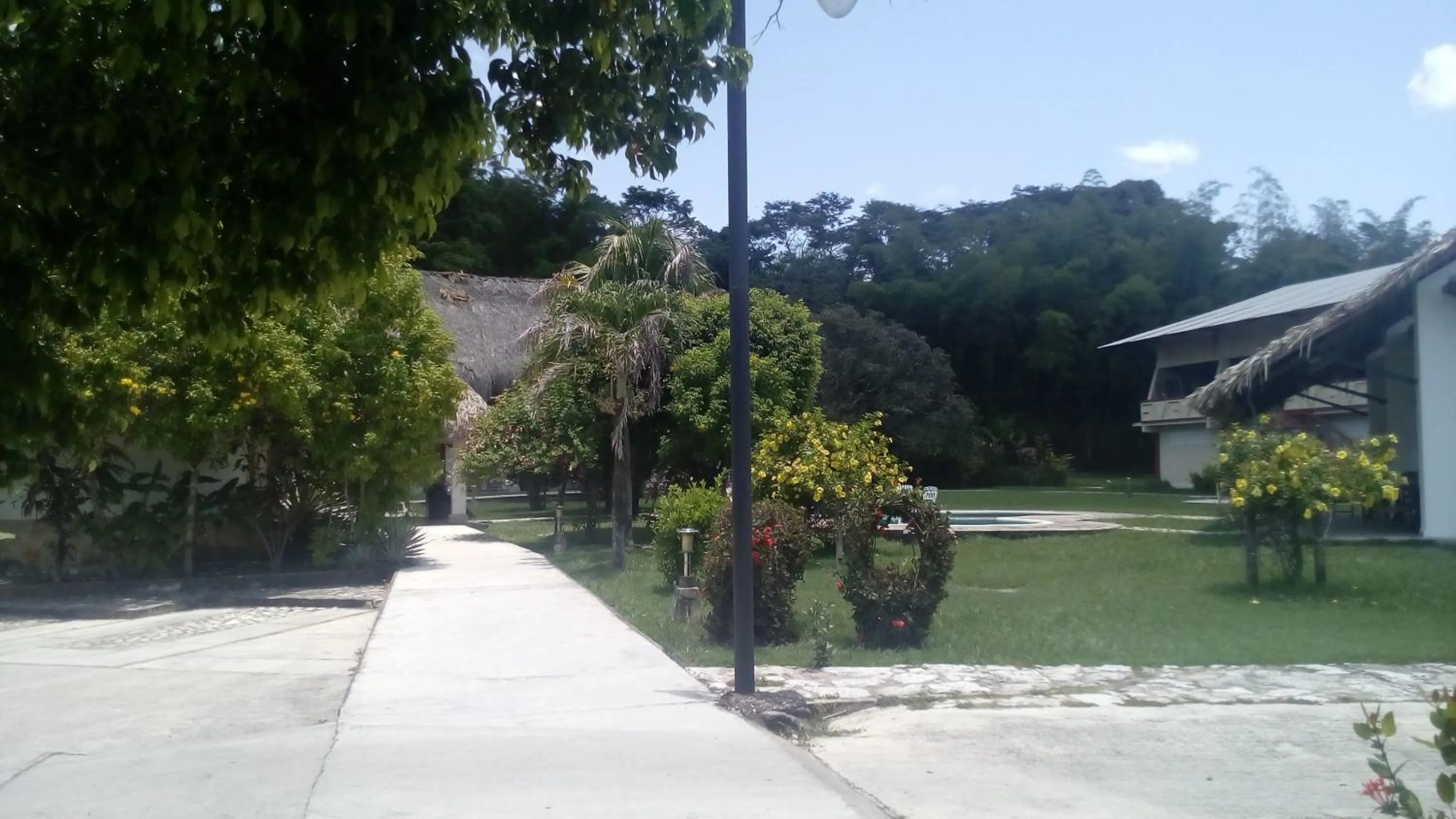 Garden in Hotel Villas Kin Ha