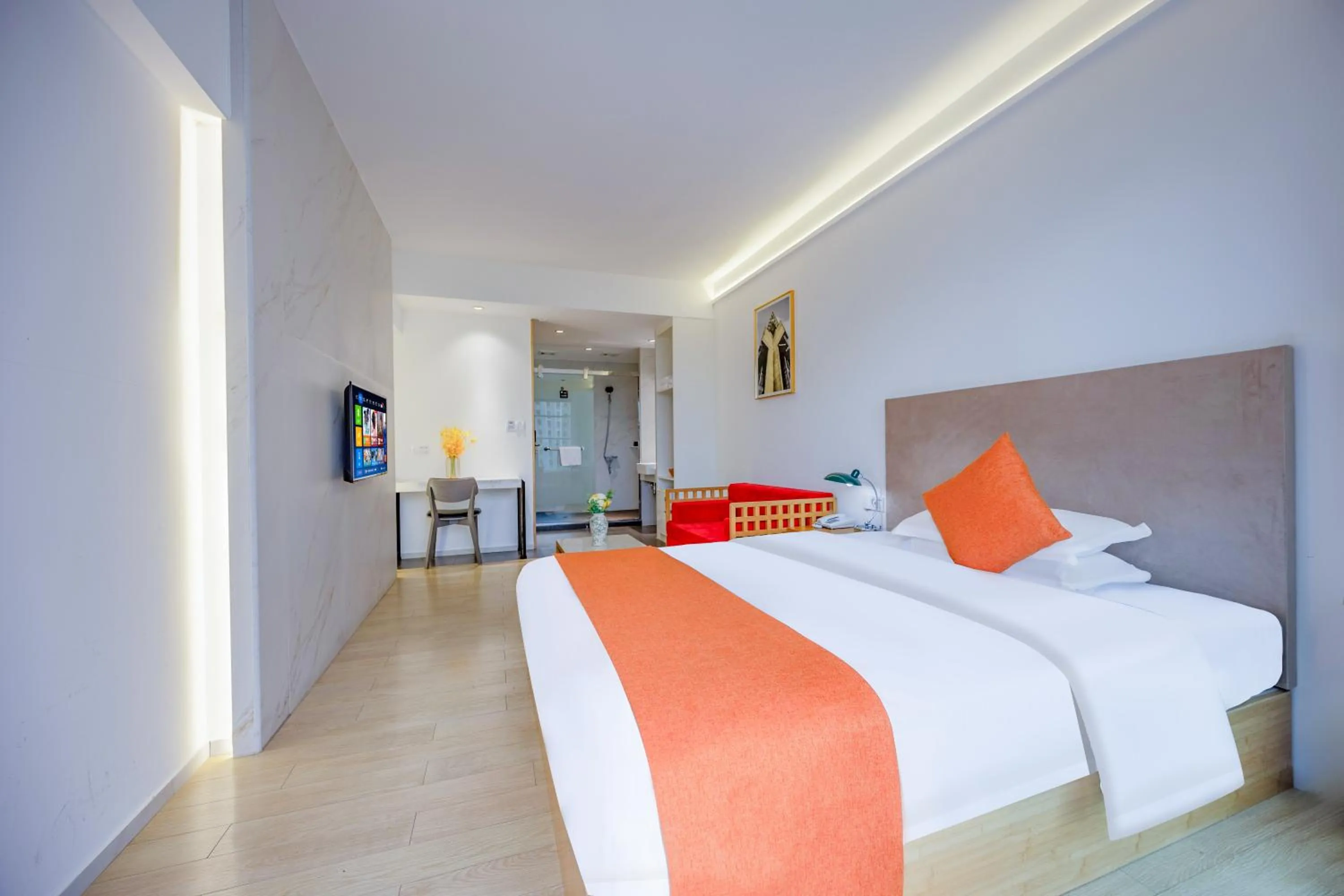 Photo of the whole room, Bed in Guangzhou Timmy Hotel