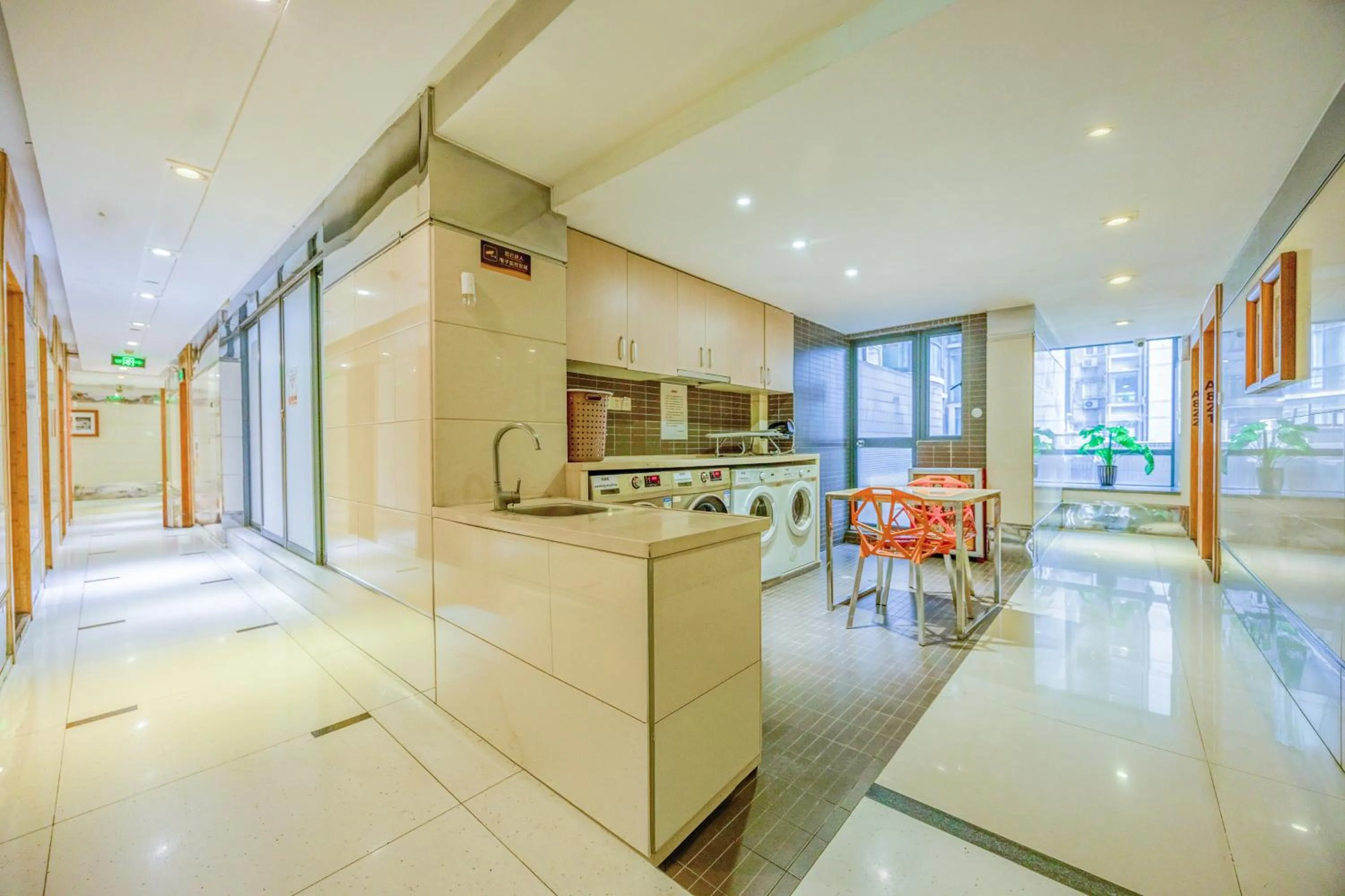 washing machine in Guangzhou Timmy Hotel