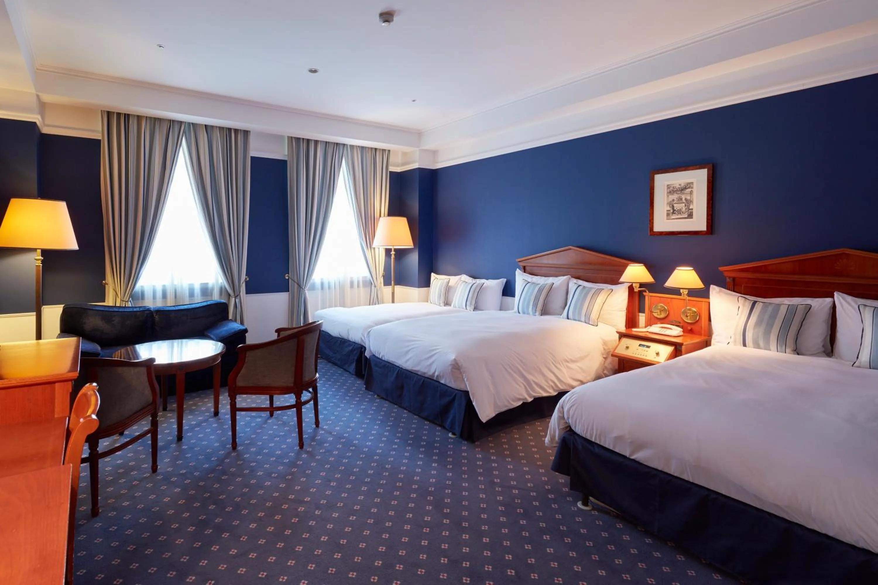 Photo of the whole room, Bed in Hotel Amsterdam Huis Ten Bosch