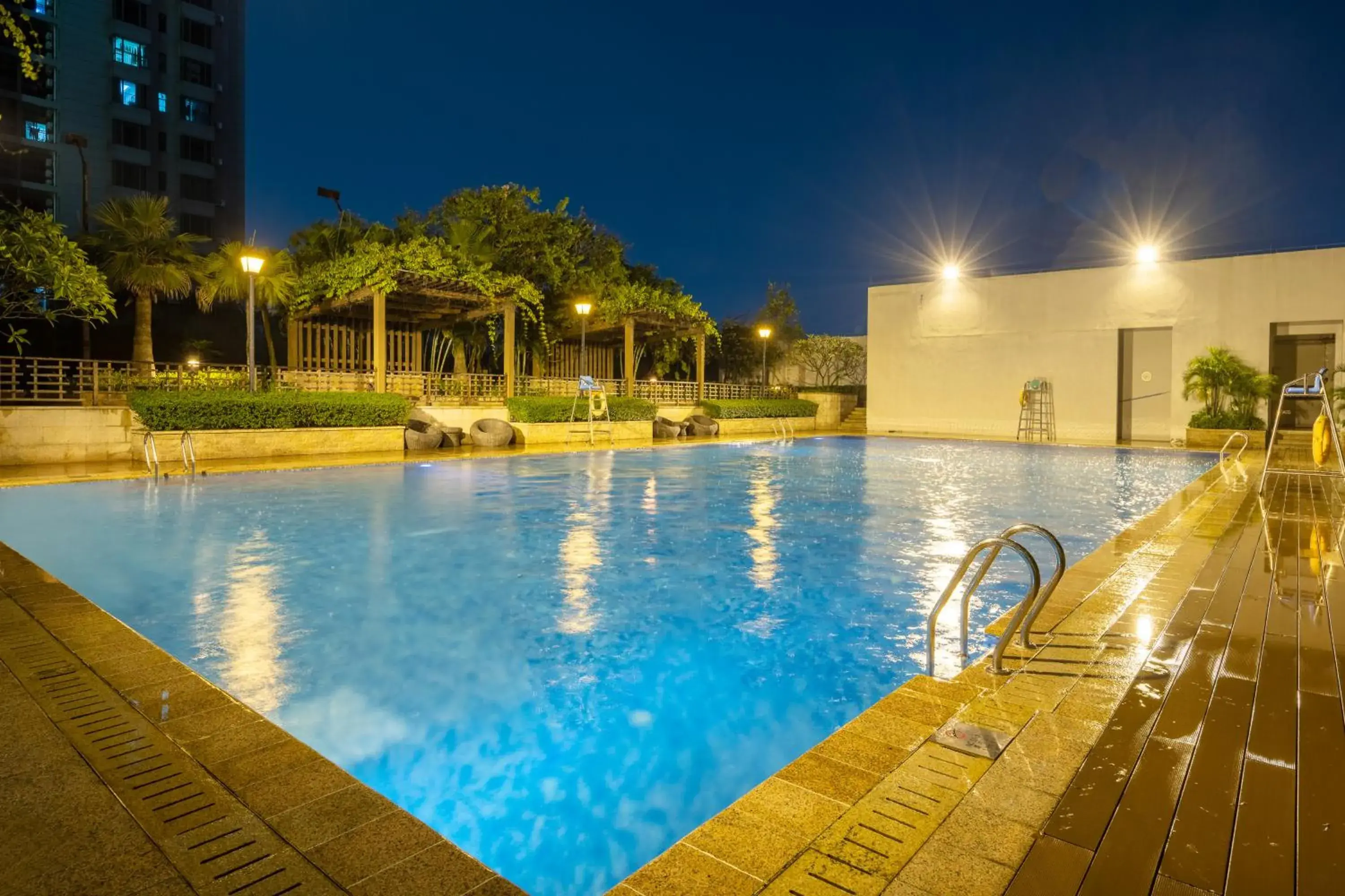 Swimming pool in Pullman Dongguan Changan Swimming pool in Pullman Dongguan Changan