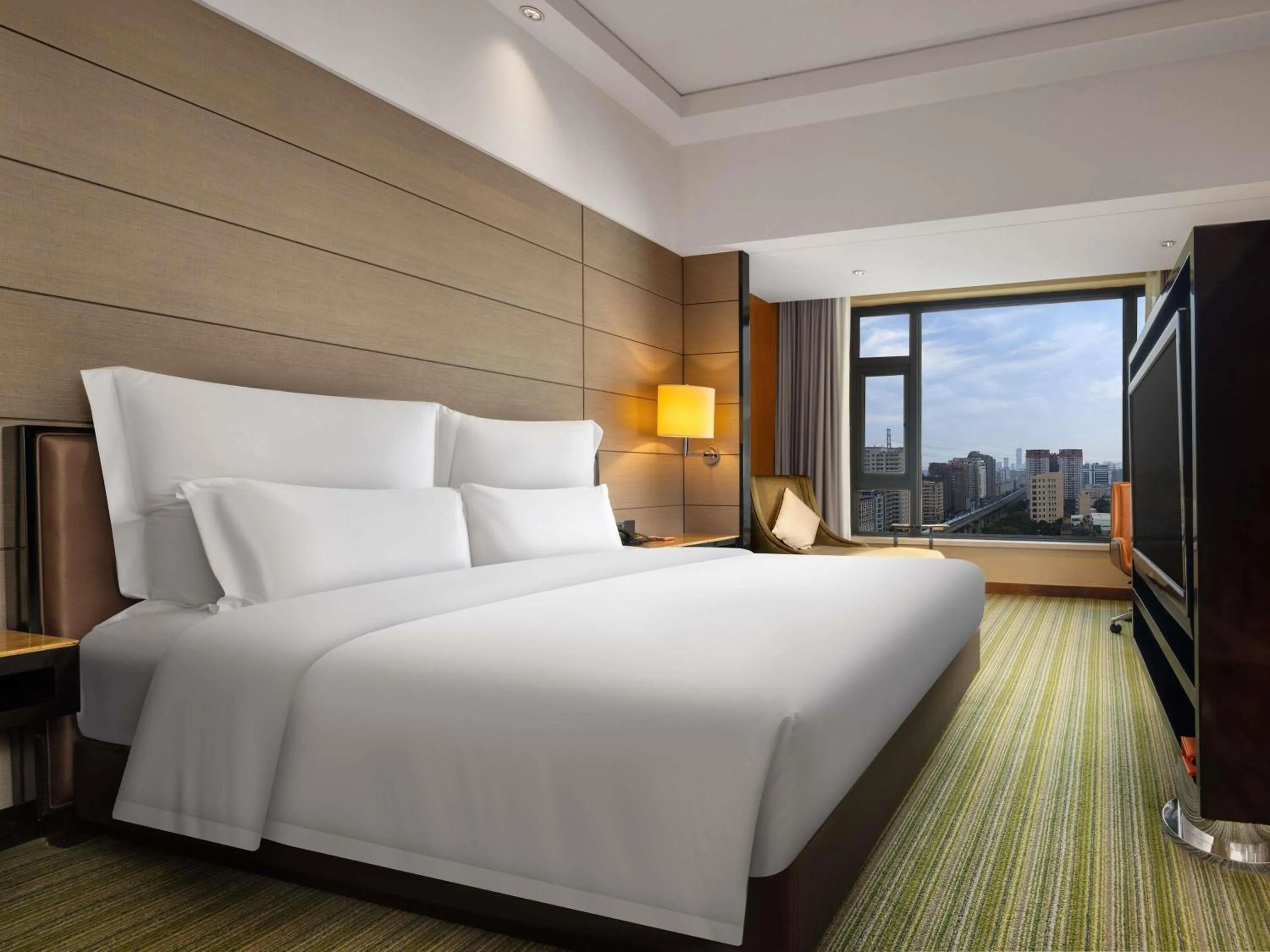 Bedroom, Bed in Pullman Dongguan Changan