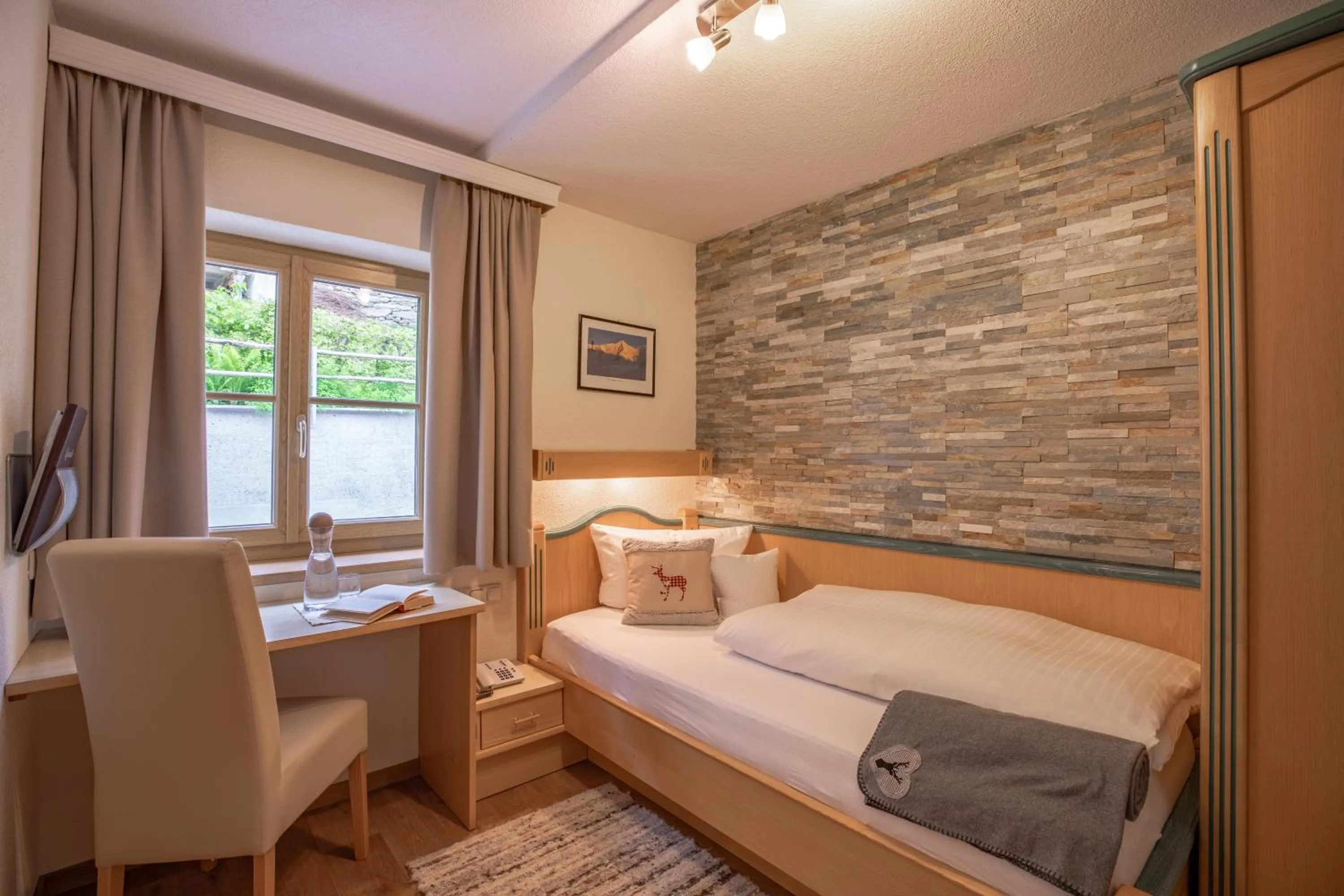 Patteriol Apart-Hotel-Garni