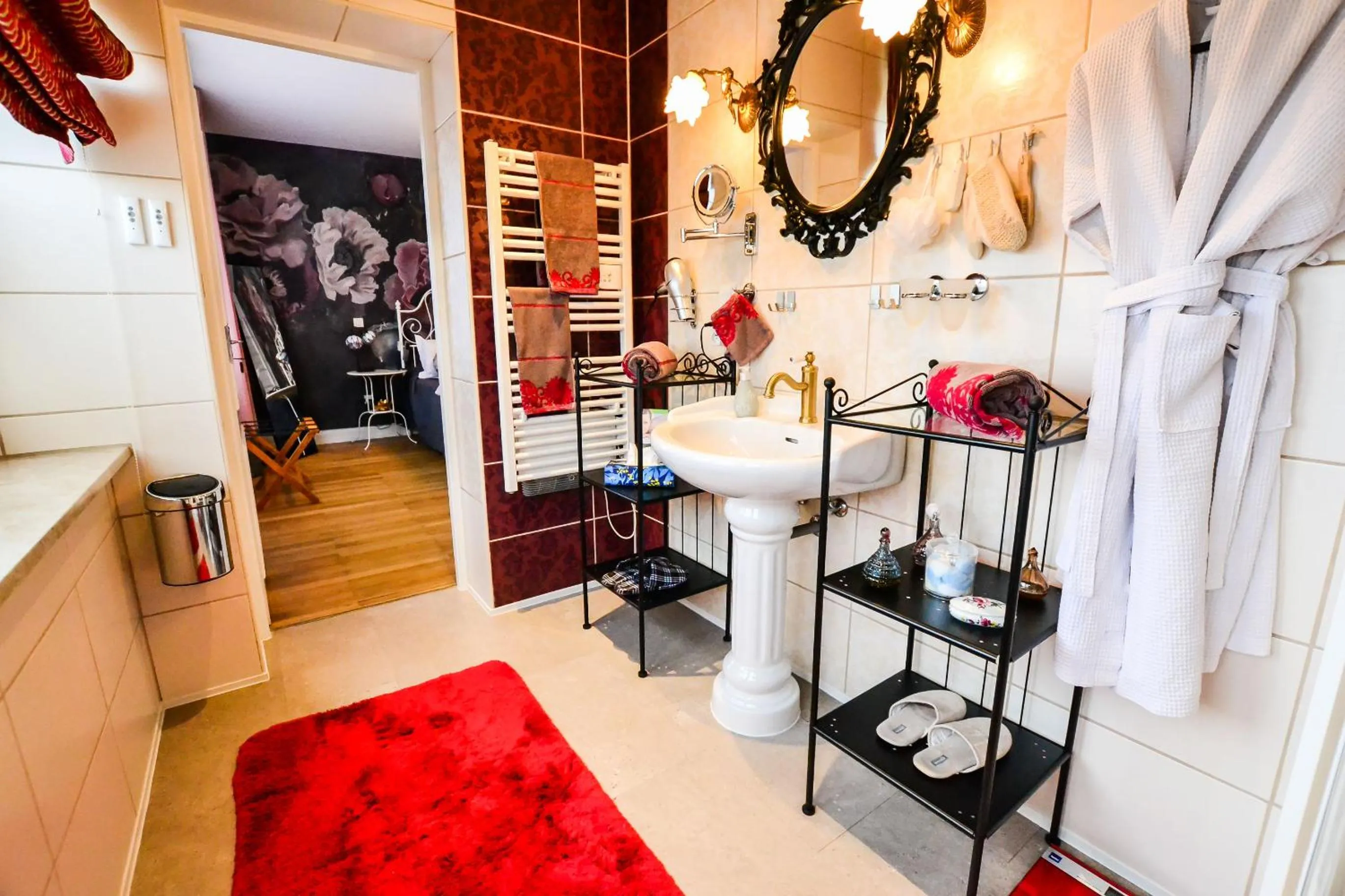 Bathroom in B&B "Villa Fink"