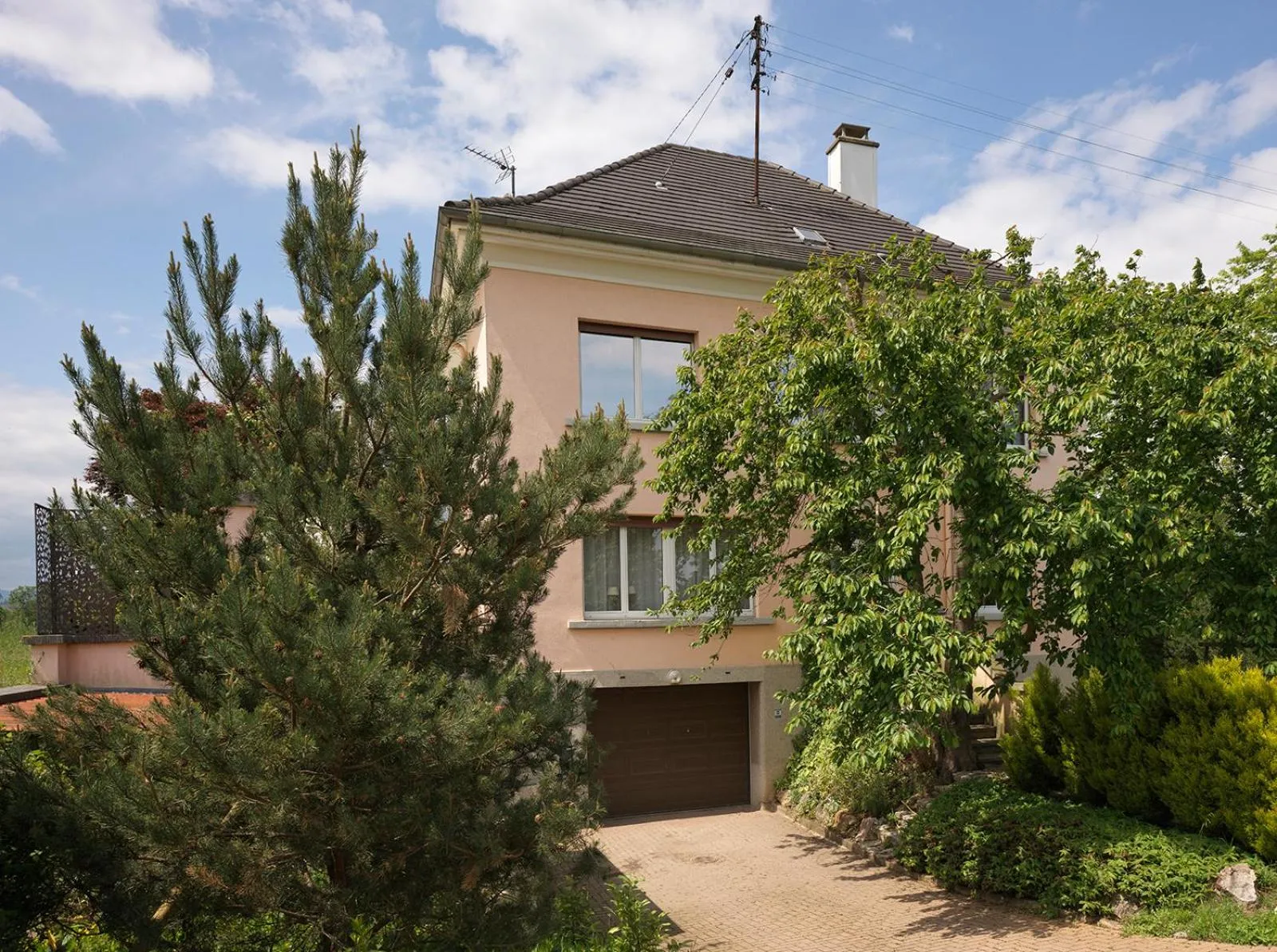 Inner courtyard view in B&B "Villa Fink"