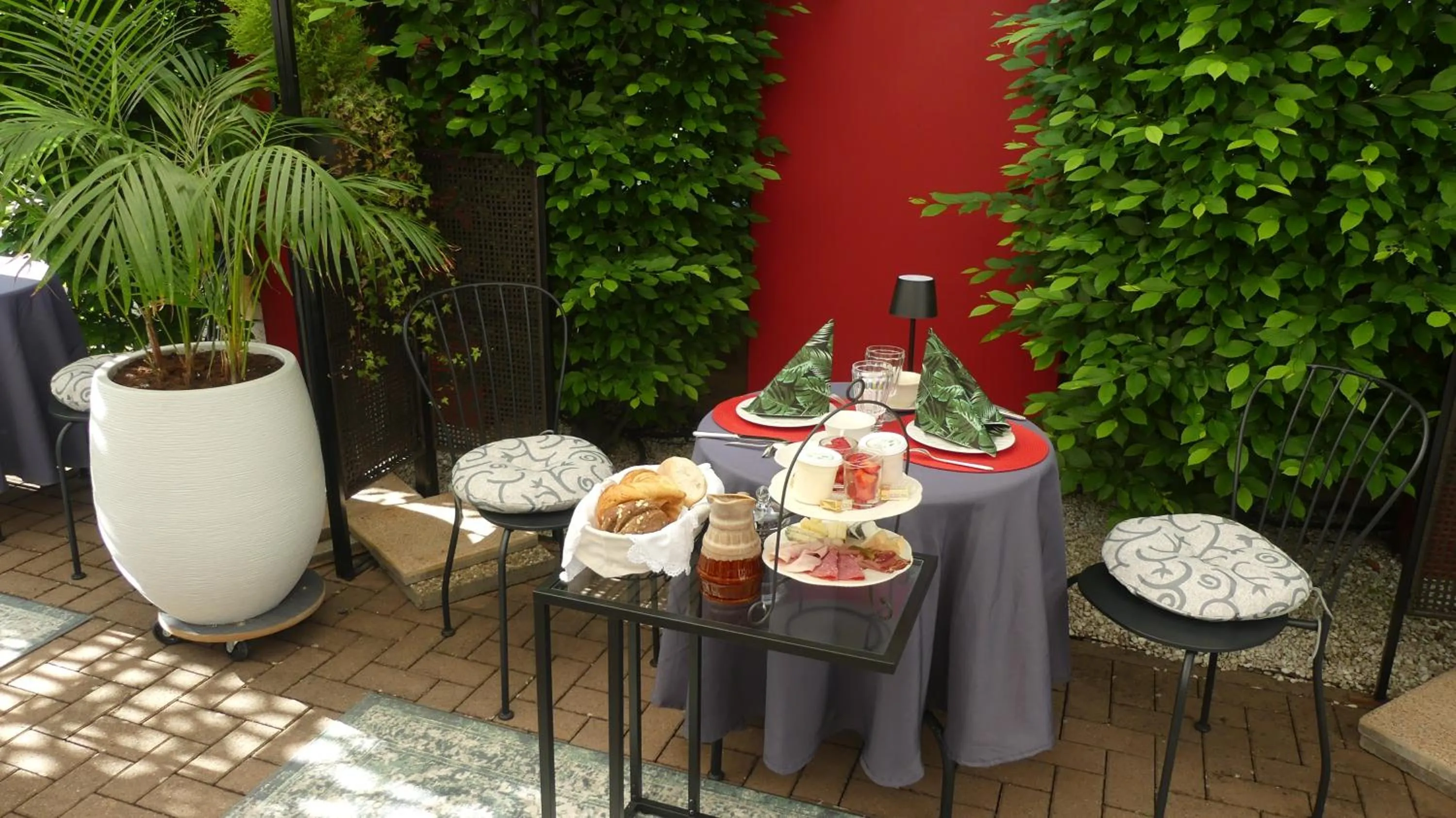 Breakfast in B&B "Villa Fink"