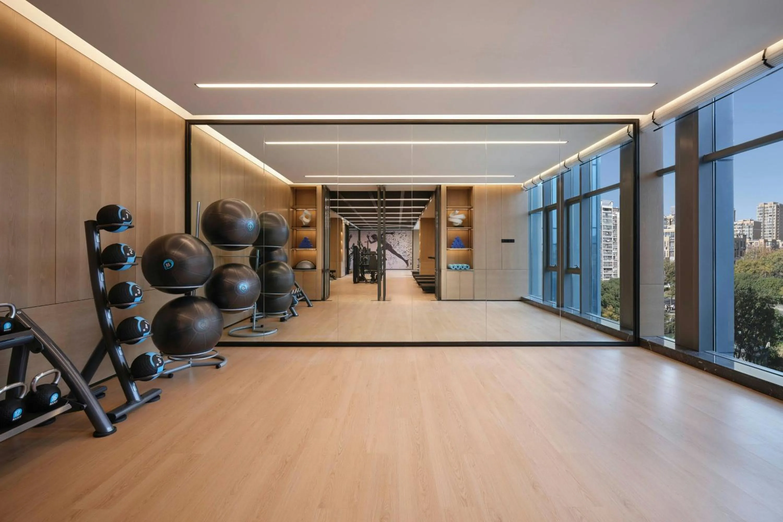 Fitness centre/facilities in Sheraton Ningbo Yinzhou