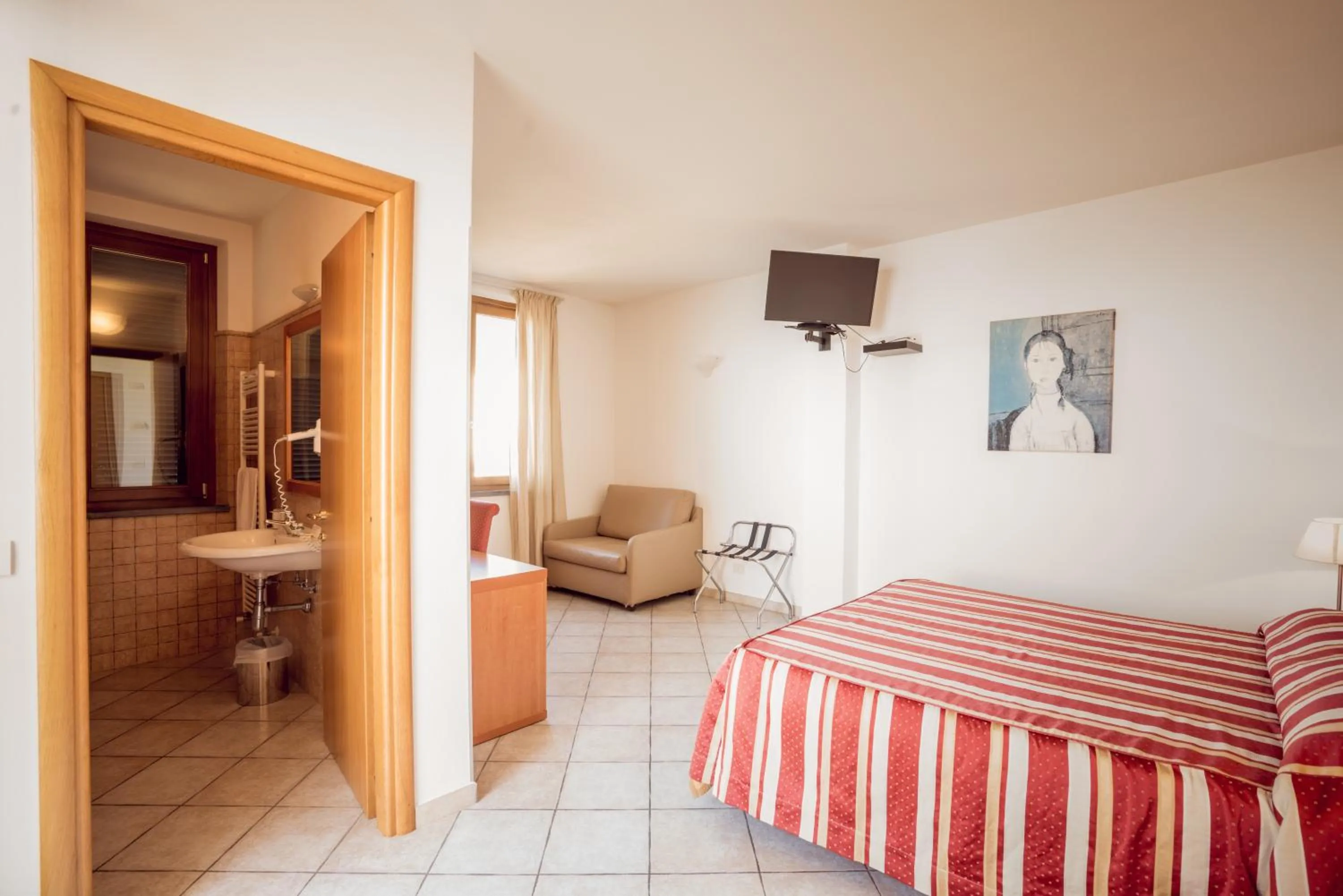 Living room, Bed in Albergo Luna di Marzo