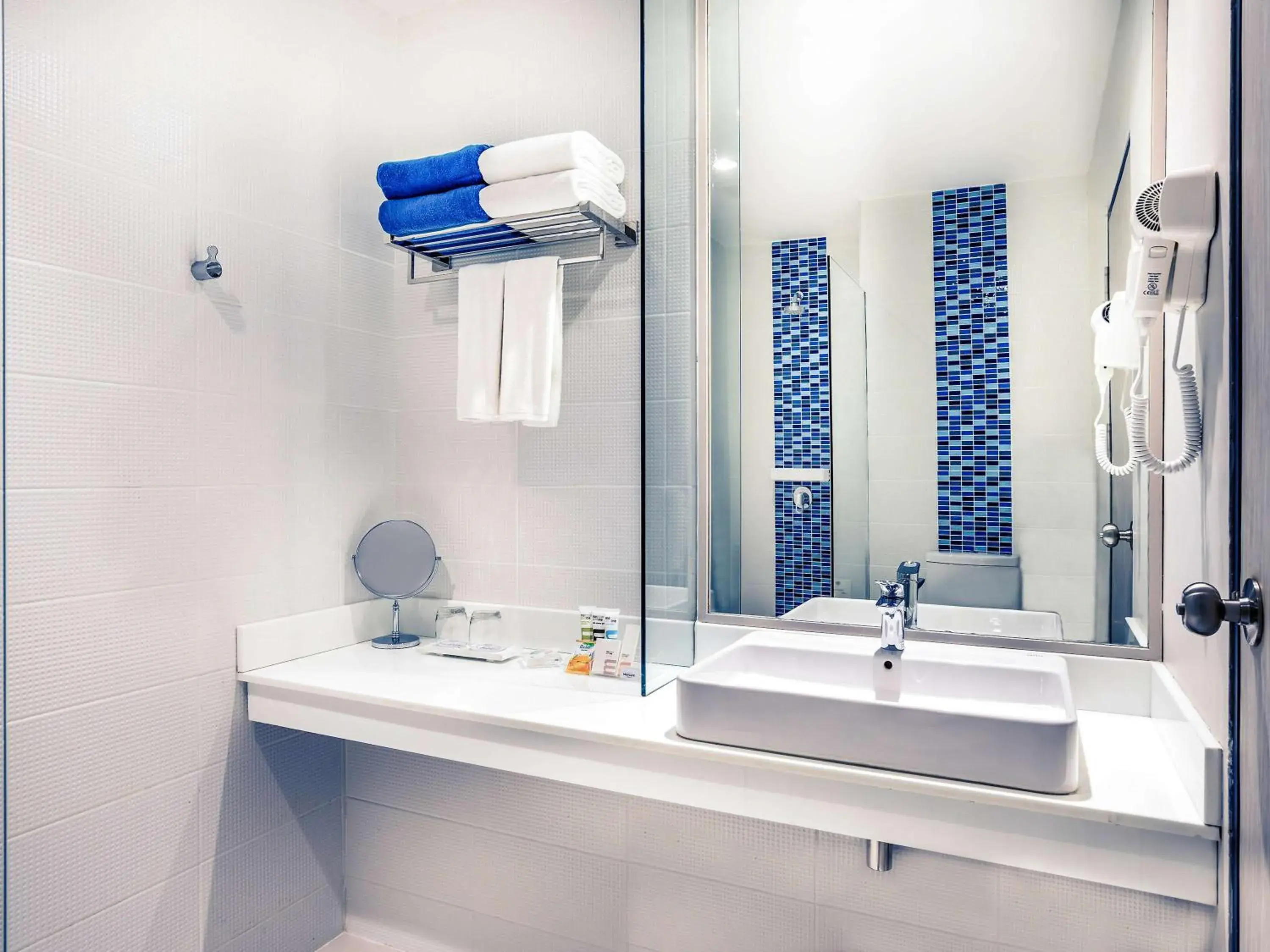 Photo of the whole room in Mercure Koh Chang Hideaway Photo of the whole room in Mercure Koh Chang Hideaway