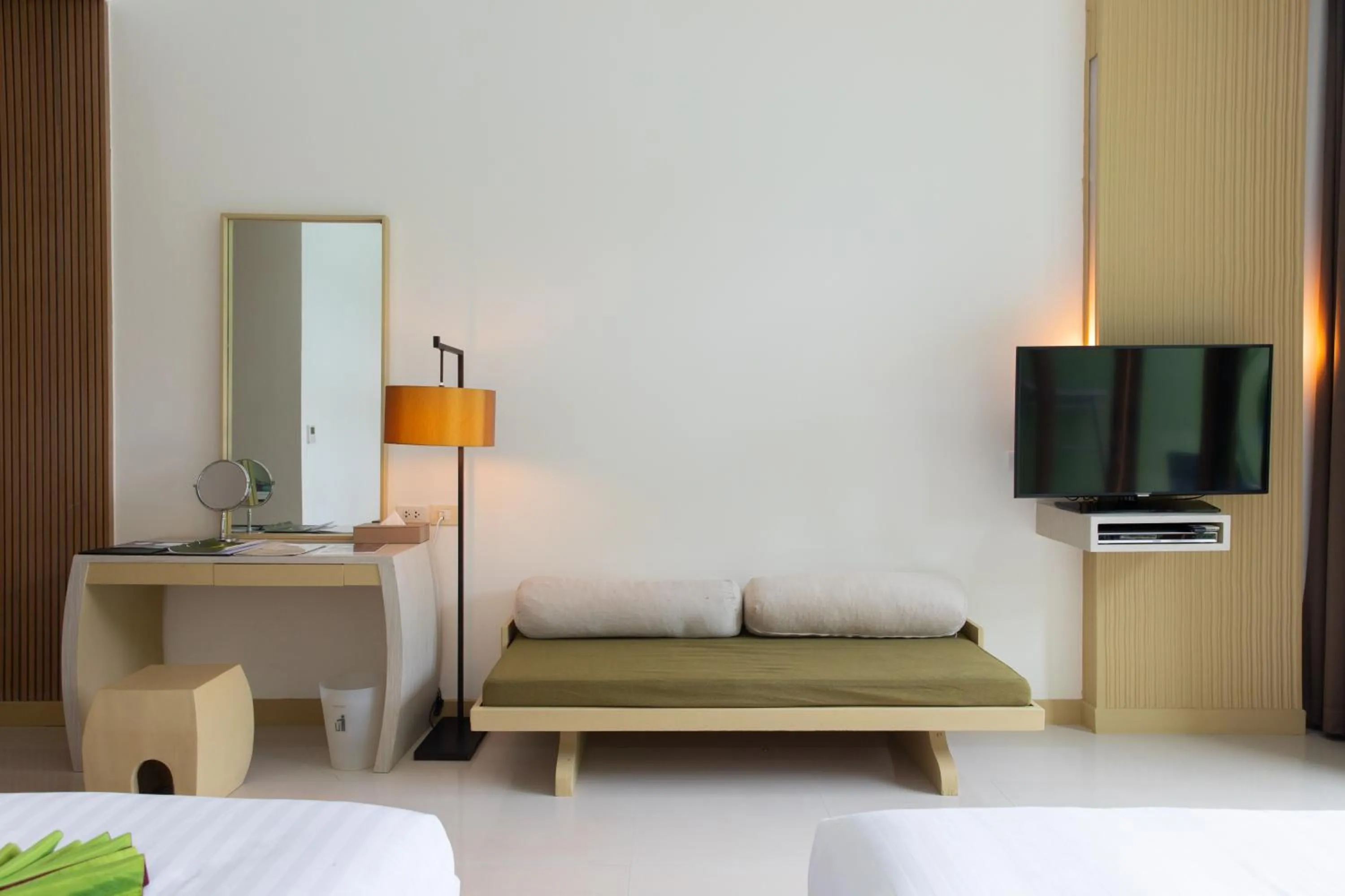 Bedroom, Bed in Mercure Koh Chang Hideaway