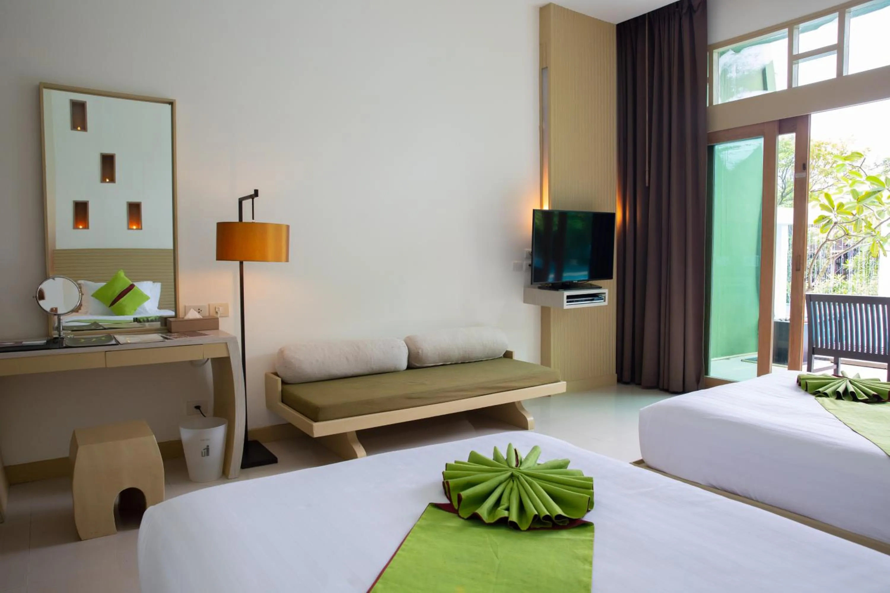 Bedroom, Bed in Mercure Koh Chang Hideaway