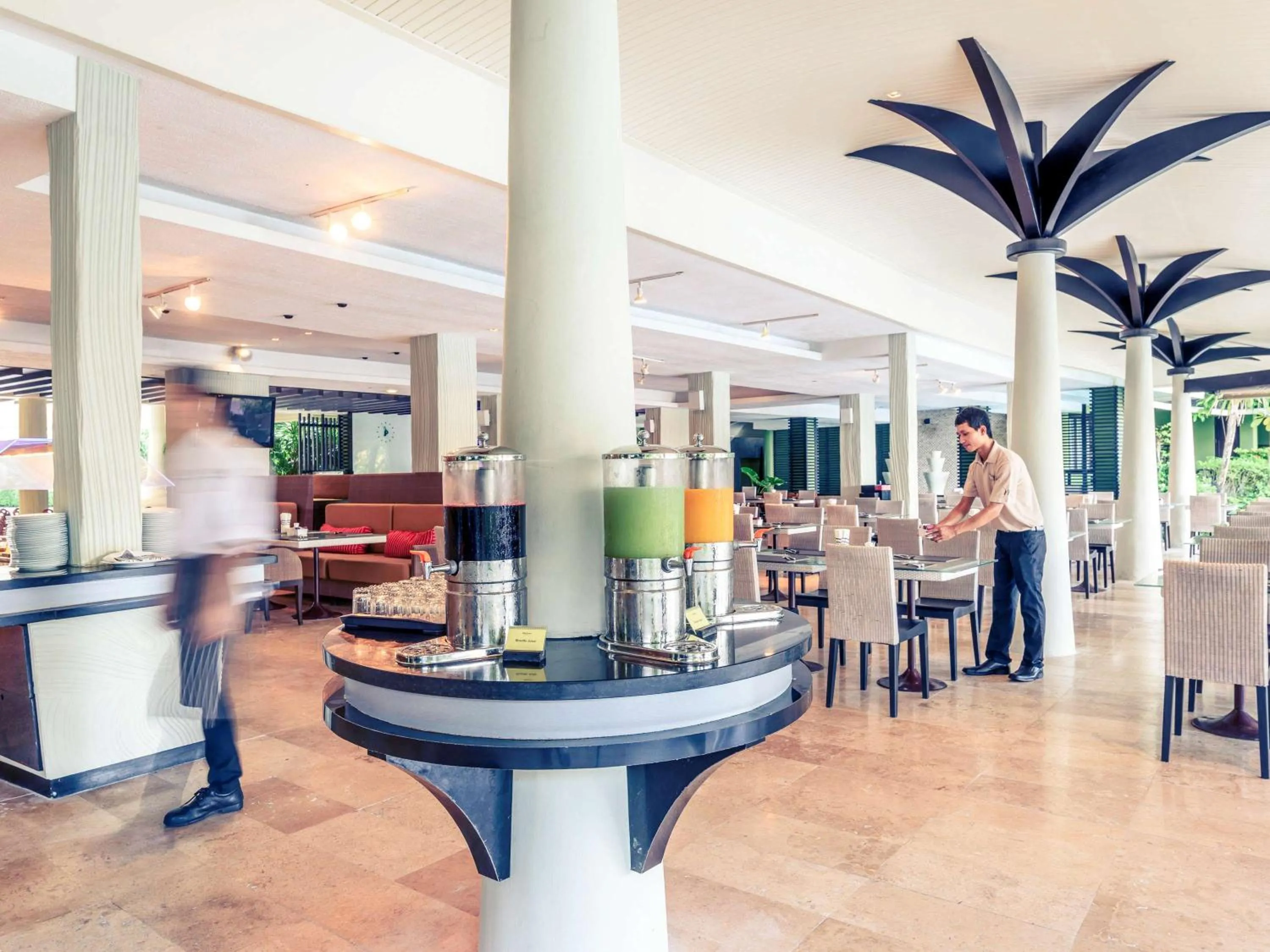 Restaurant/places to eat in Mercure Koh Chang Hideaway