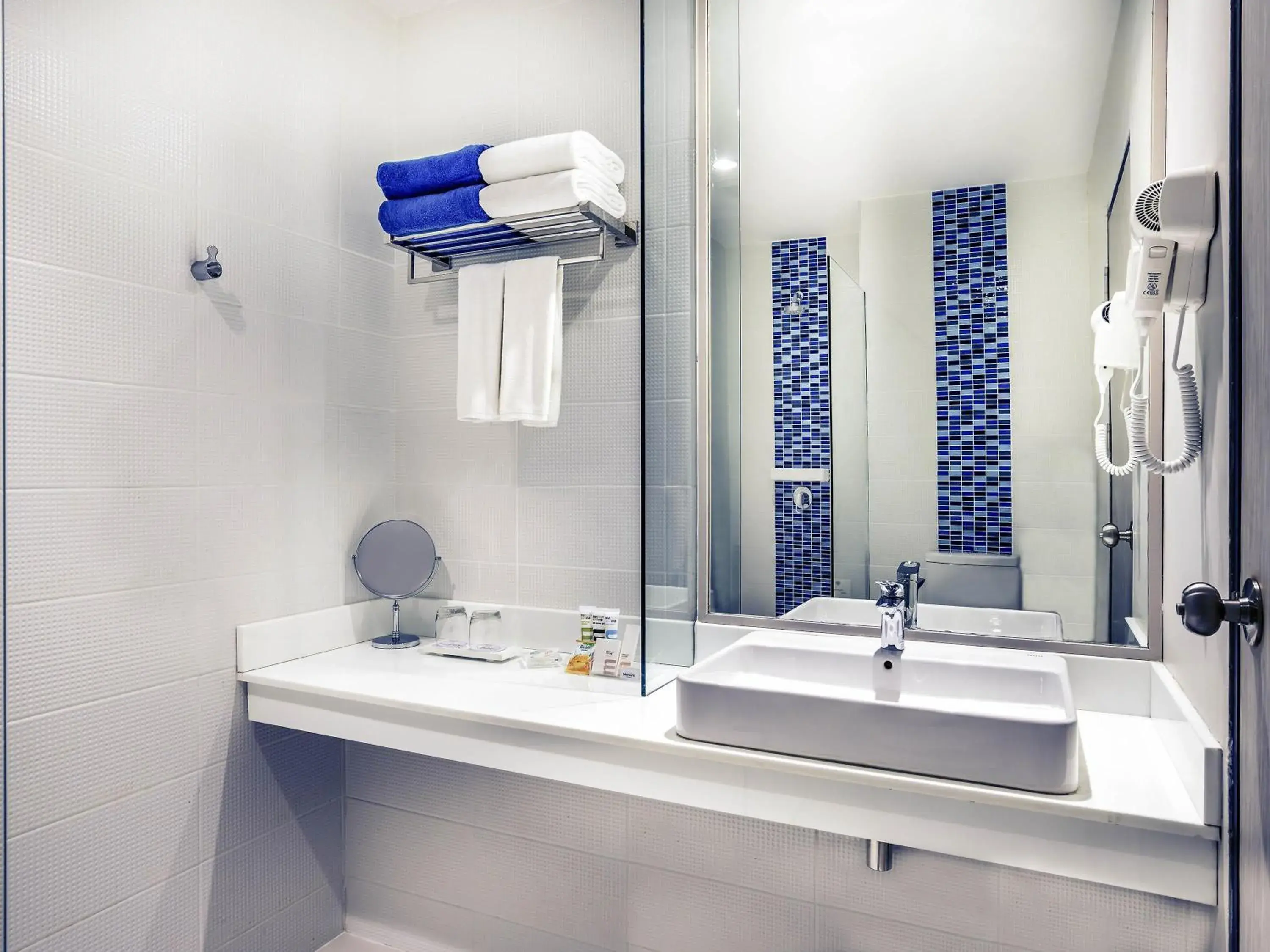 Bedroom in Mercure Koh Chang Hideaway Bedroom in Mercure Koh Chang Hideaway