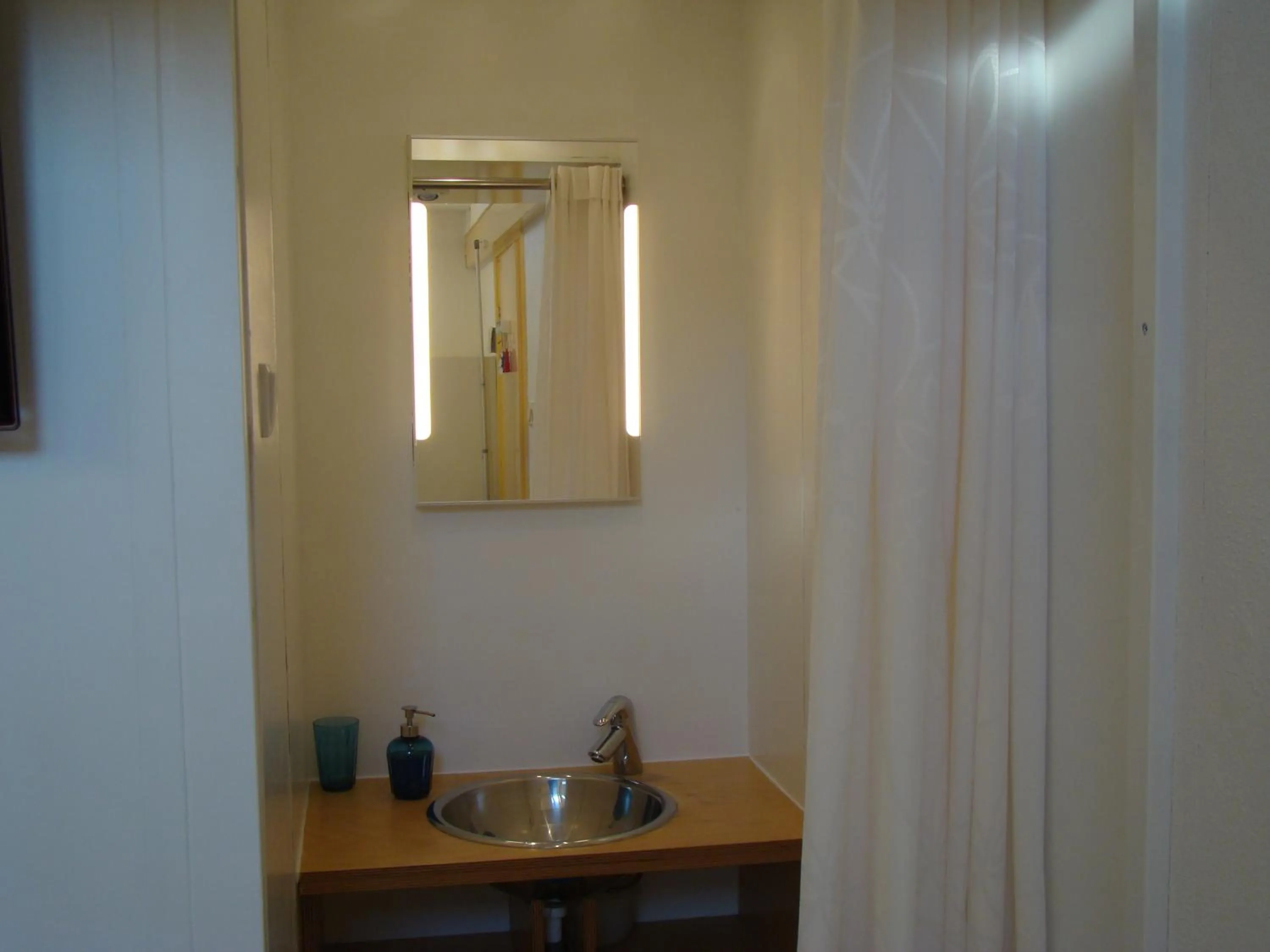 Bedroom in B&B Zuiderkreek