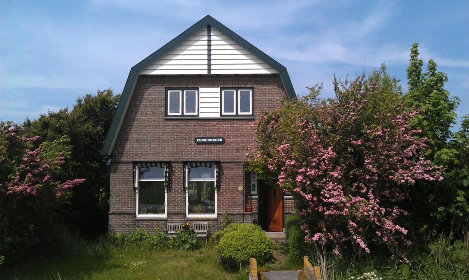 Property building in B&B Zuiderkreek