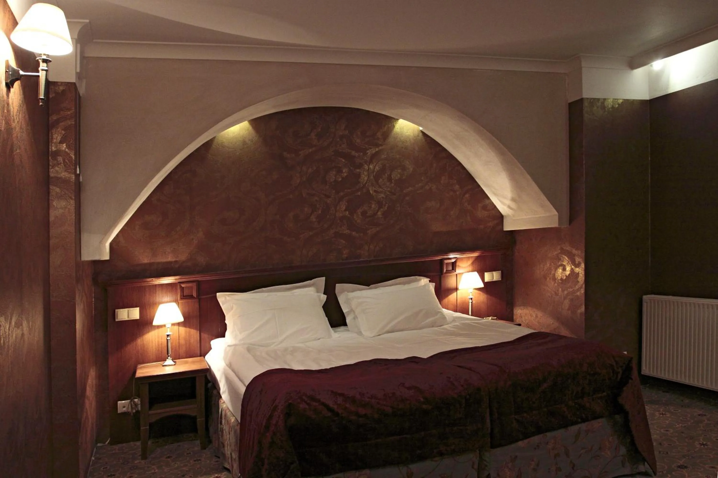 Bed in Hotel Lipowy Most