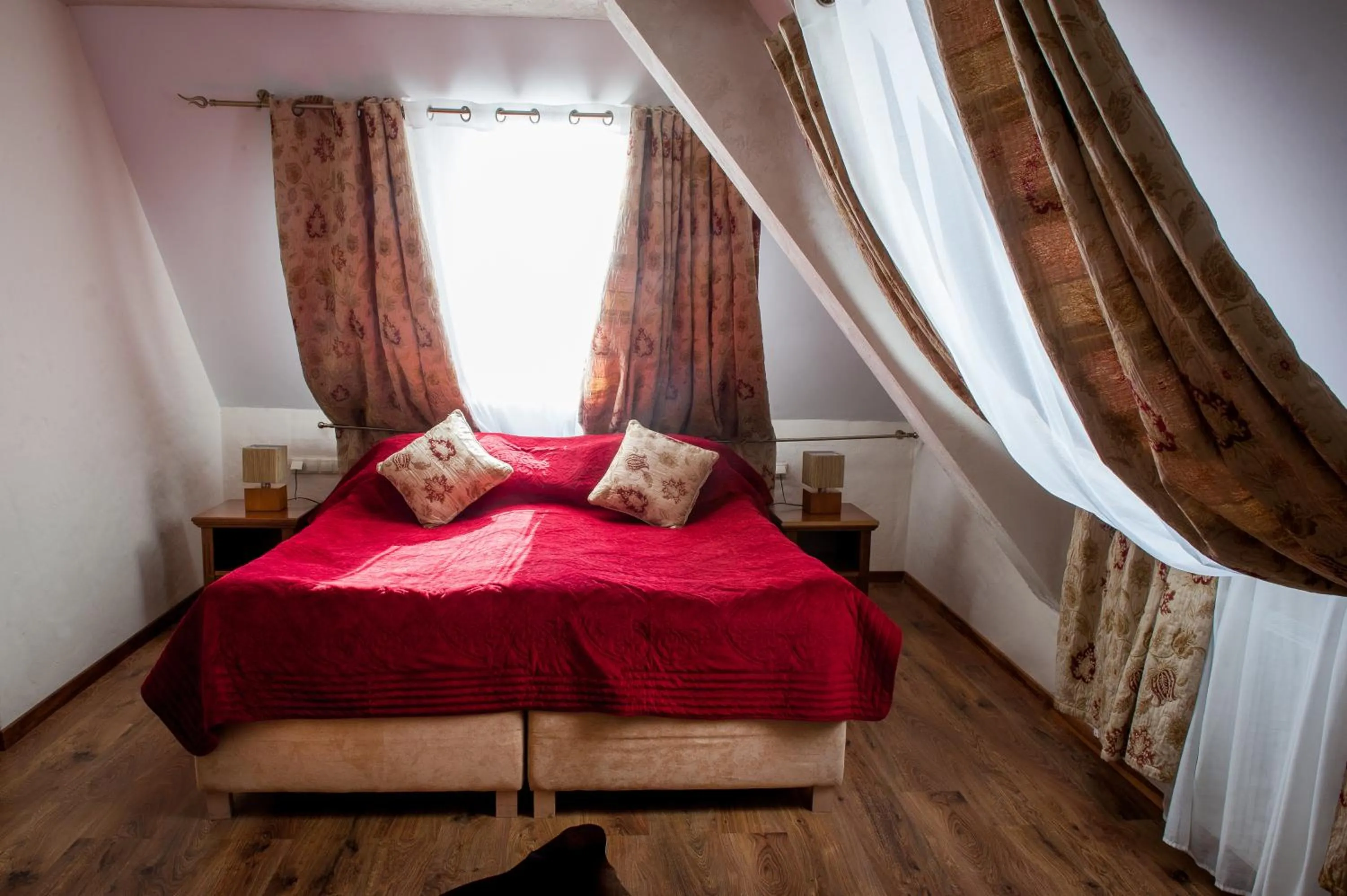 Photo of the whole room, Bed in Hotel Lipowy Most