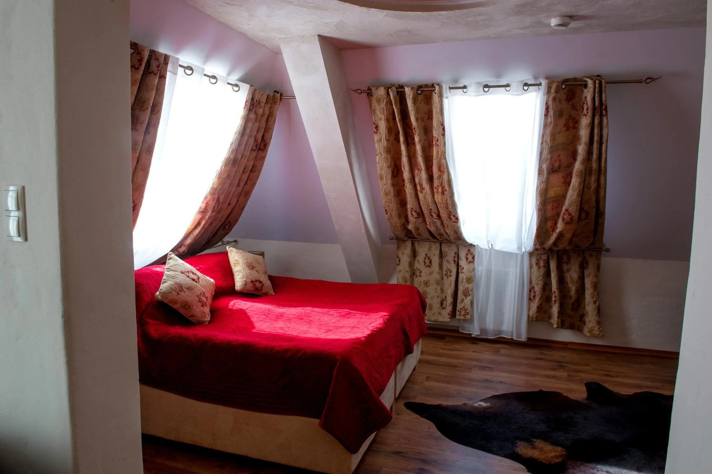 Photo of the whole room, Bed in Hotel Lipowy Most