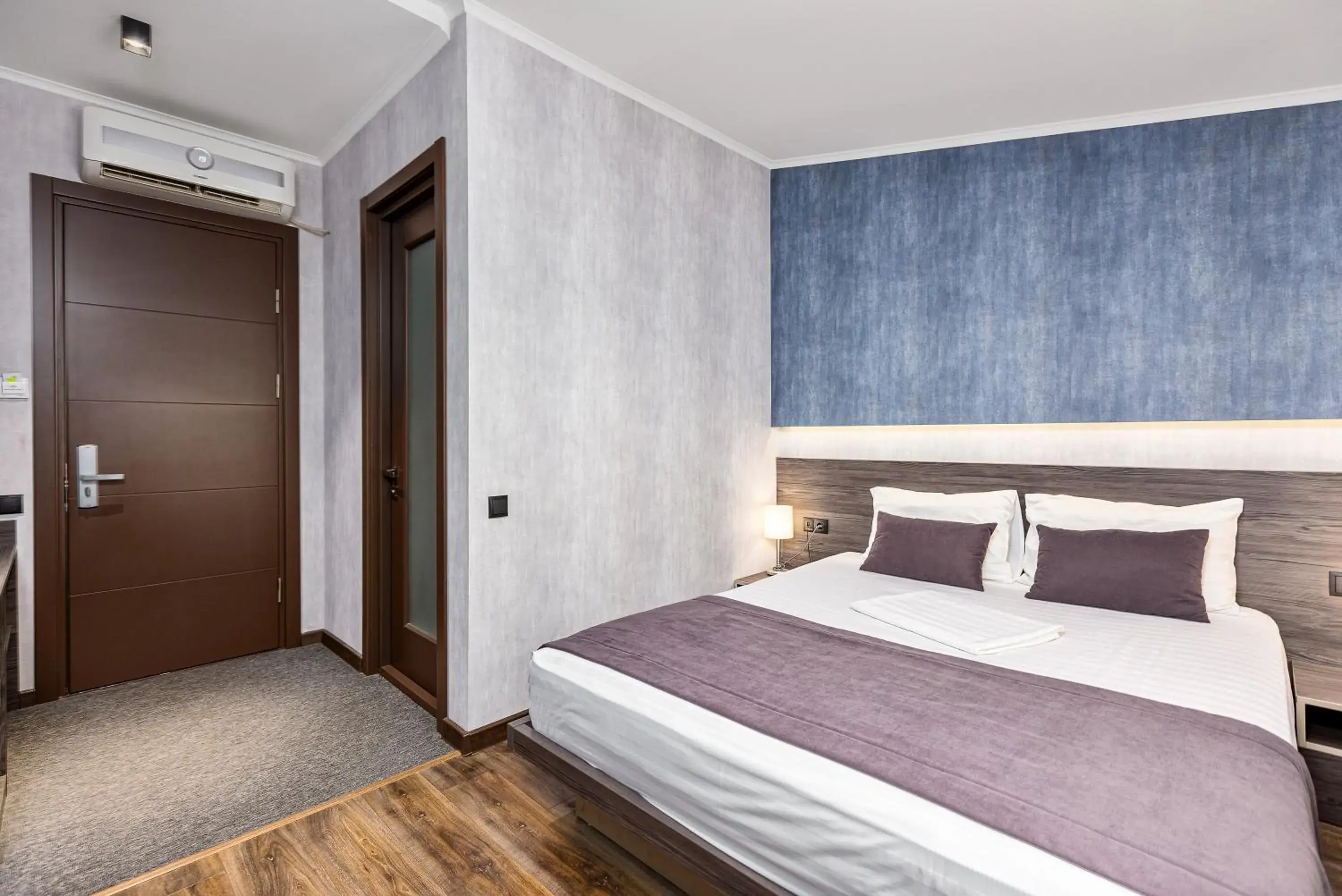 Bedroom, Bed in Kope Palace Bedroom, Bed in Kope Palace