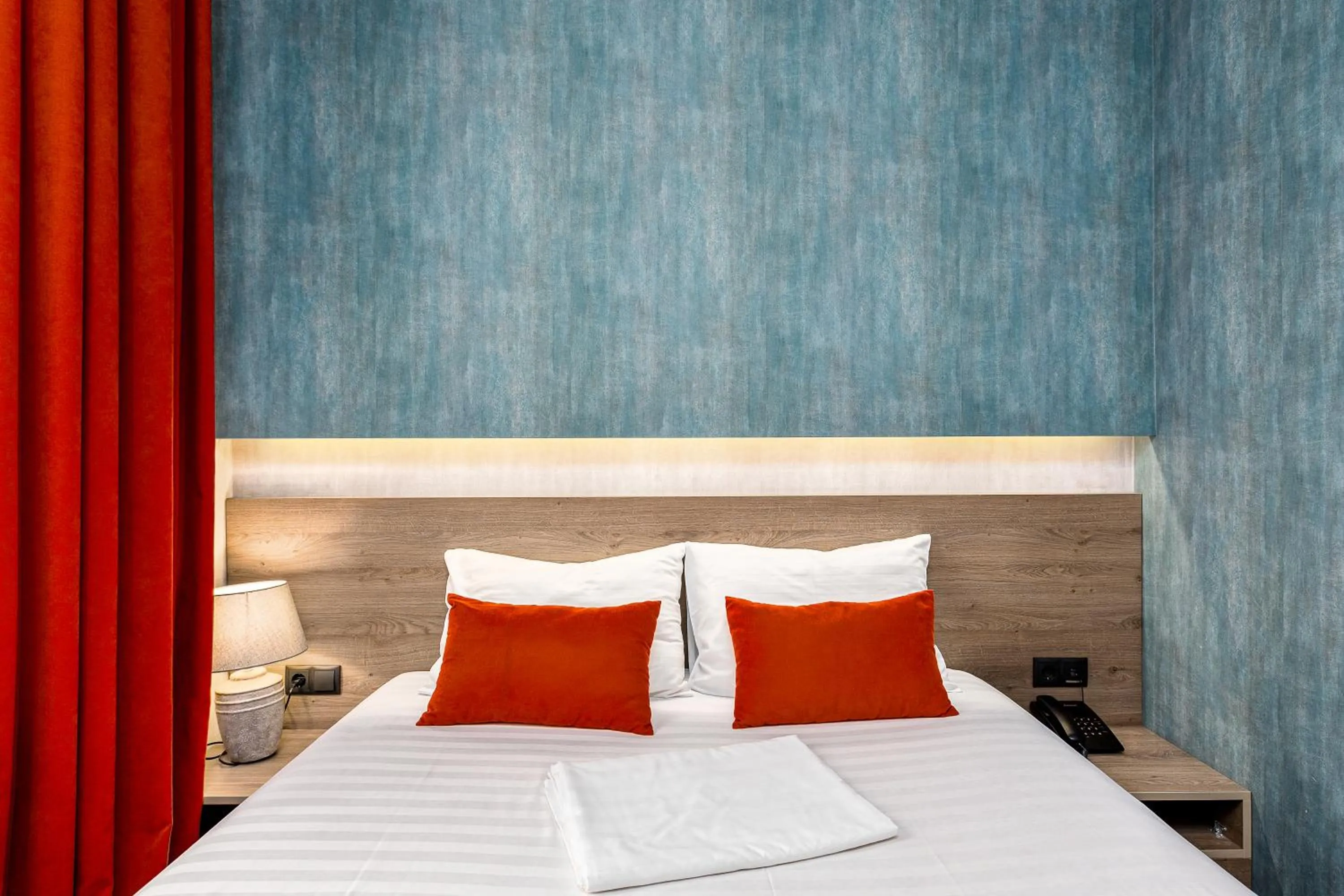 Bedroom, Bed in Kope Palace