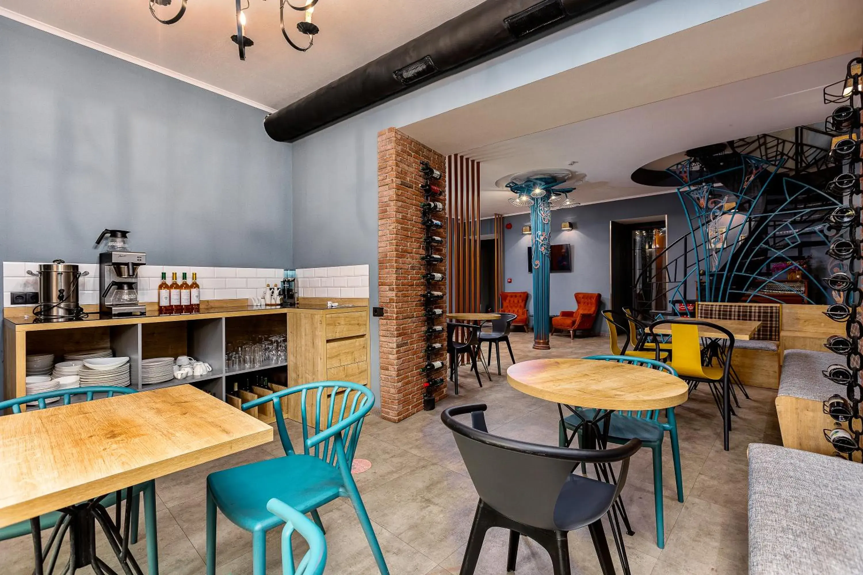 Restaurant/places to eat in Kope Palace Restaurant/places to eat in Kope Palace