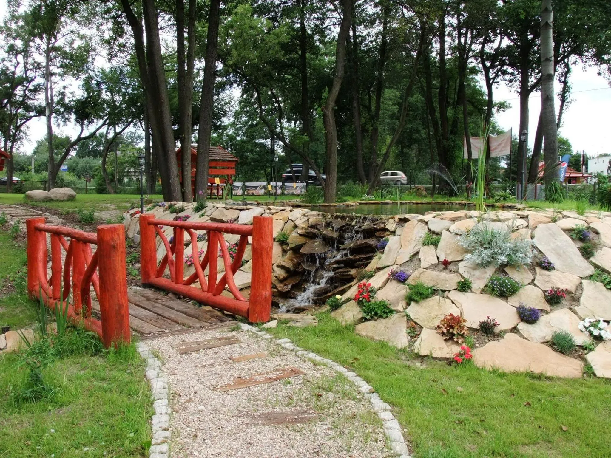 Restaurant/places to eat in Hotel LUKA