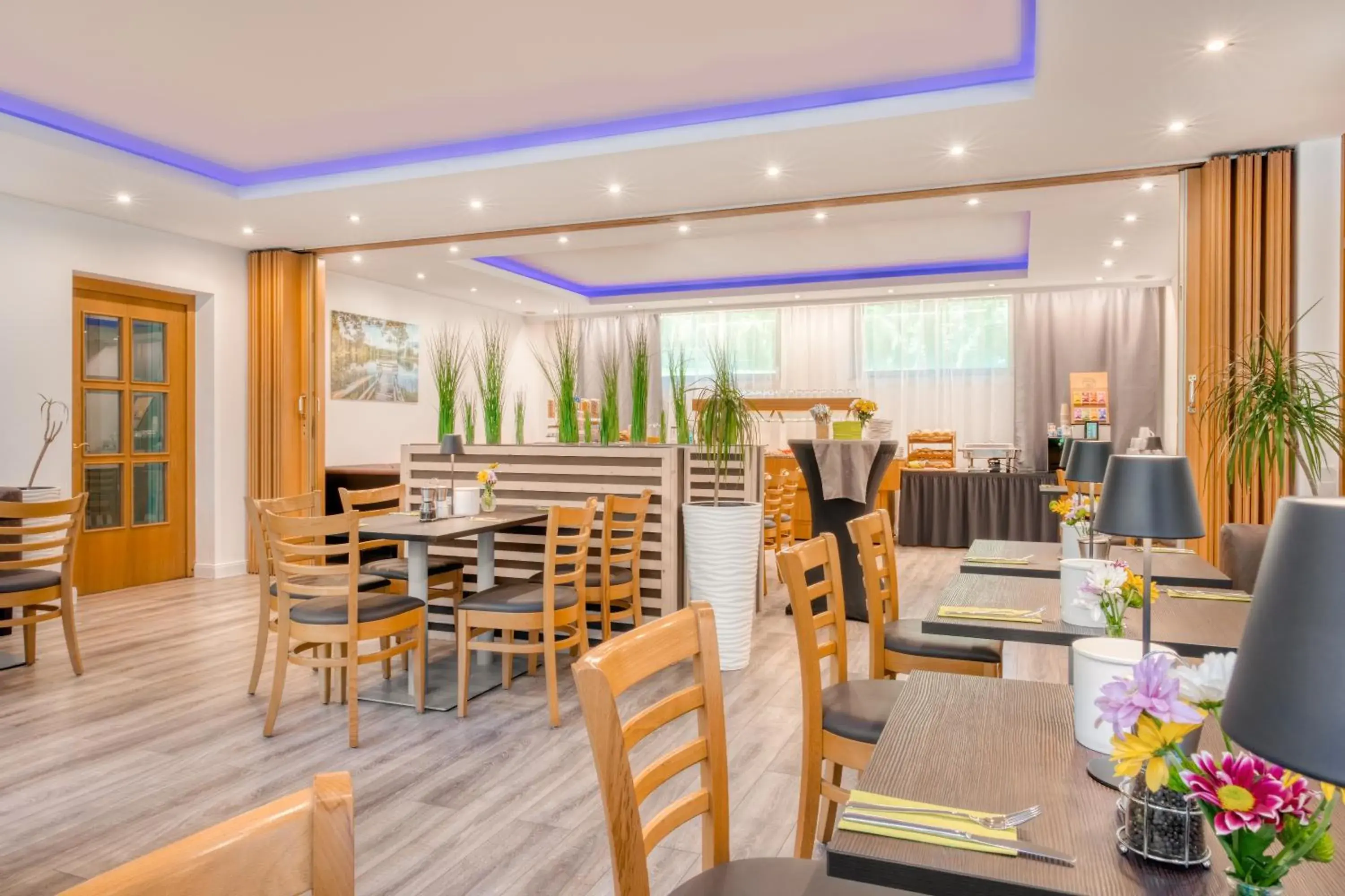 Restaurant/places to eat in Waldhotel Restaurant/places to eat in Waldhotel