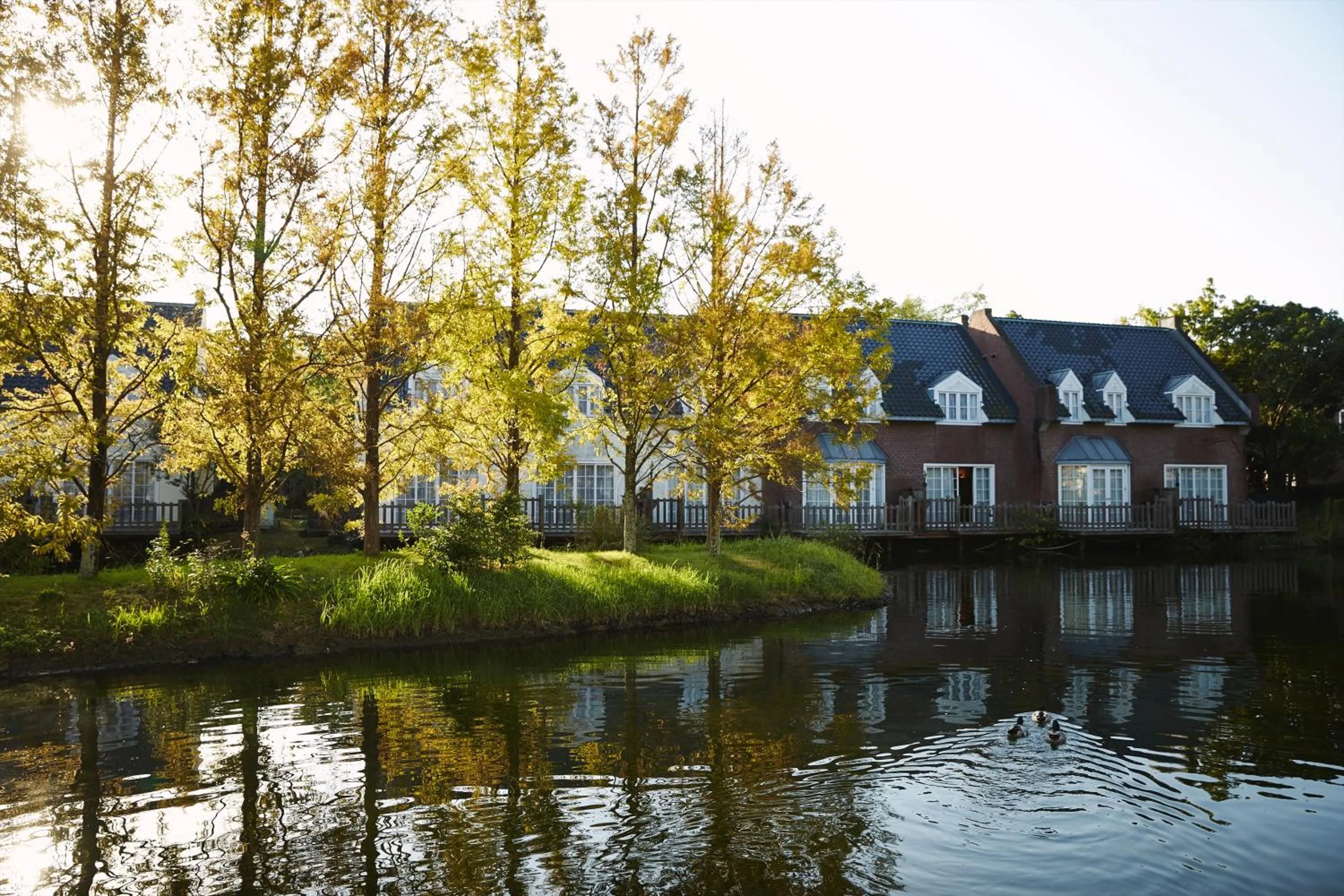 Property building in Forest Villa Huis Ten Bosch