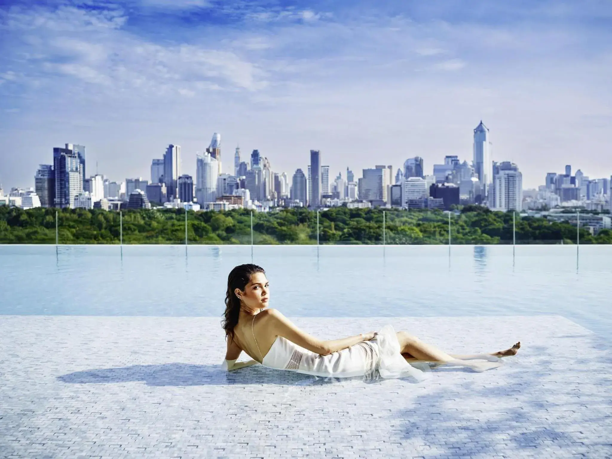 Pool view in SO/ Bangkok Pool view in SO/ Bangkok