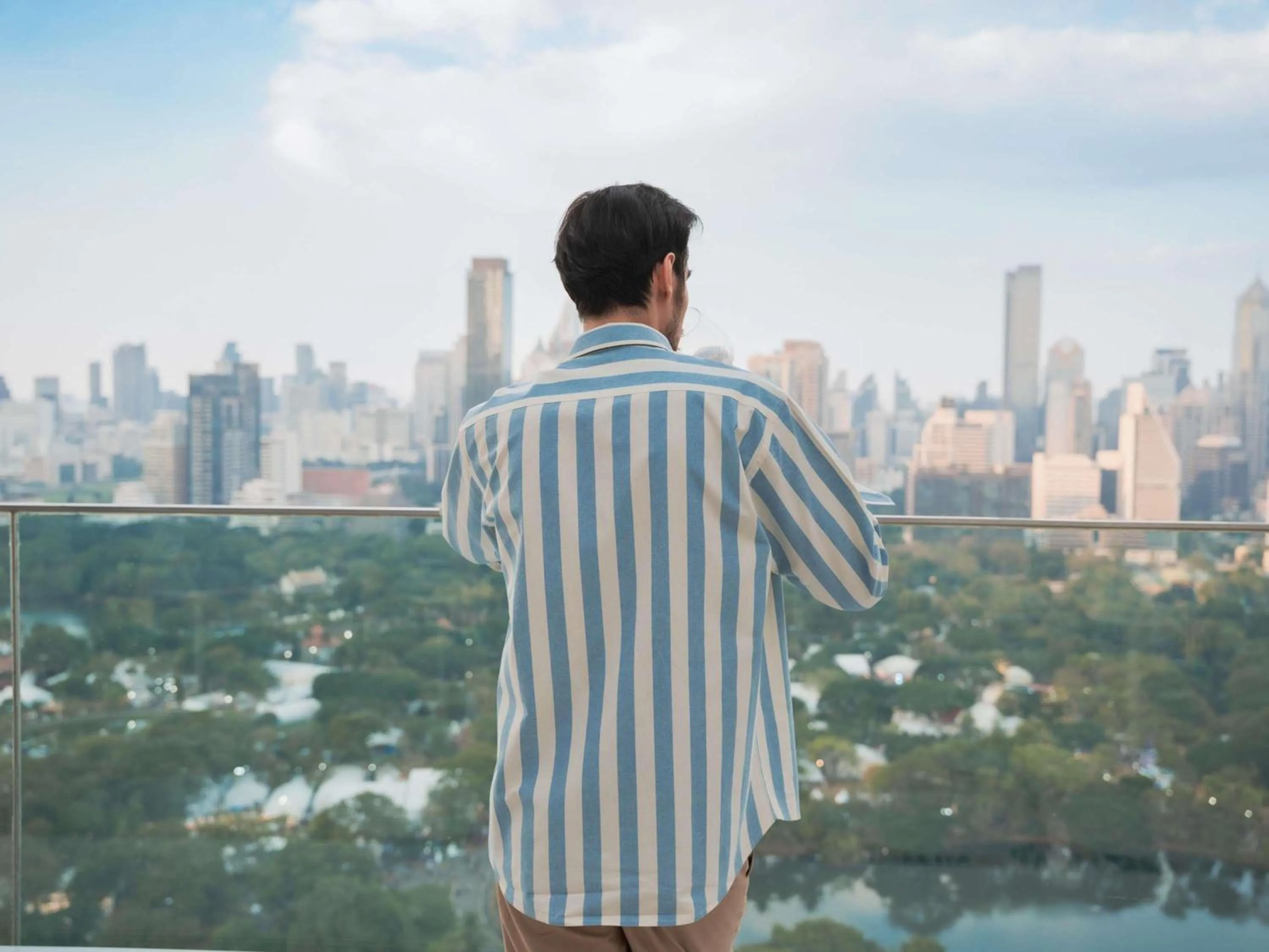 Restaurant/places to eat in SO/ Bangkok