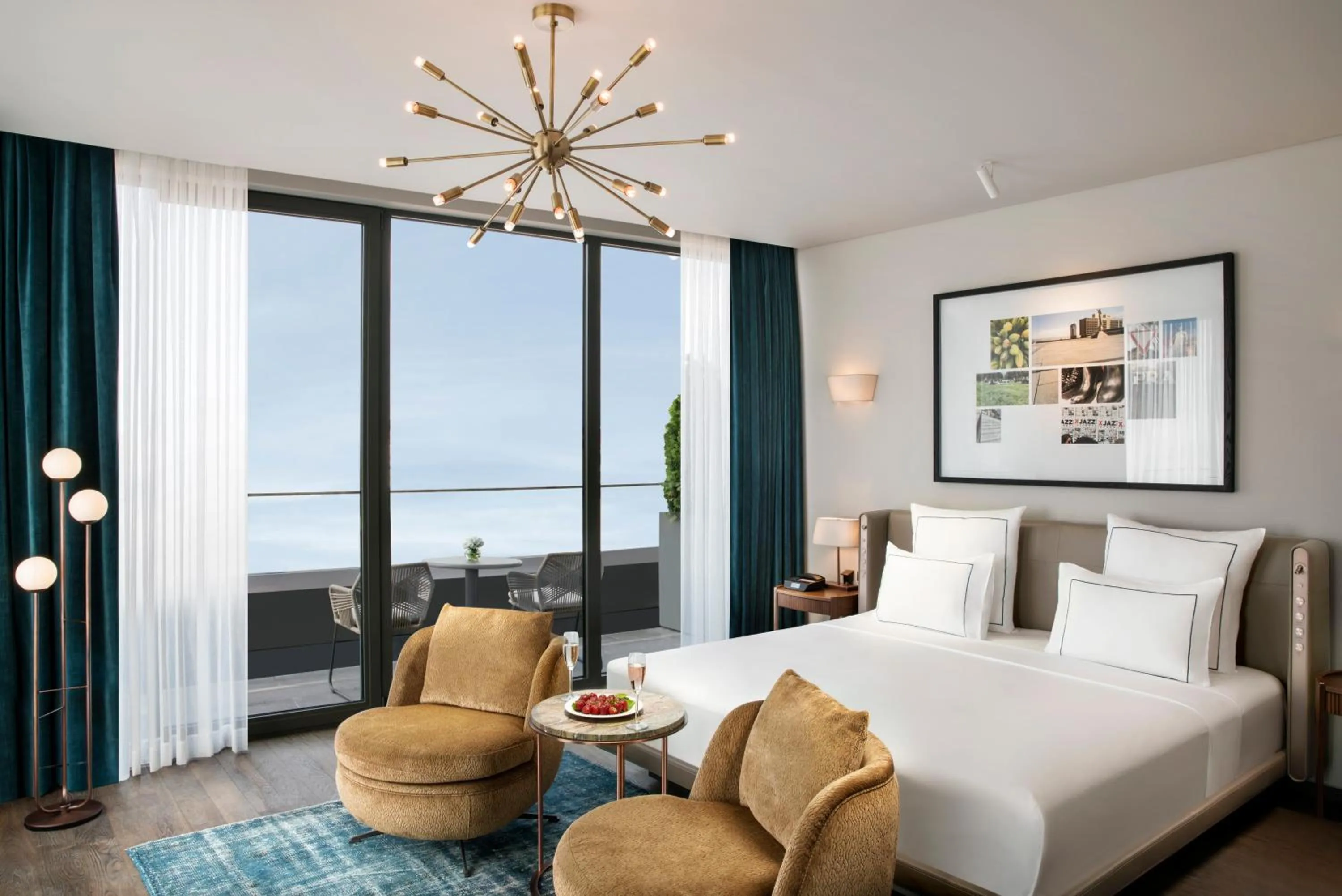 Bed in Glens Palas Istanbul Nisantasi